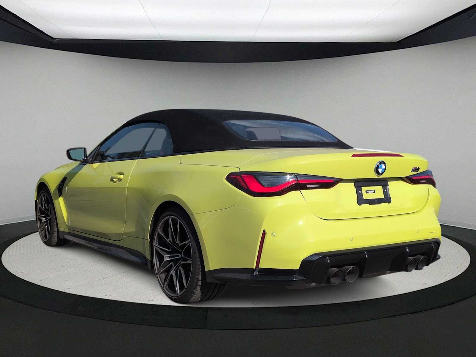 Thumbnail: 2022 BMW M4 - 6
