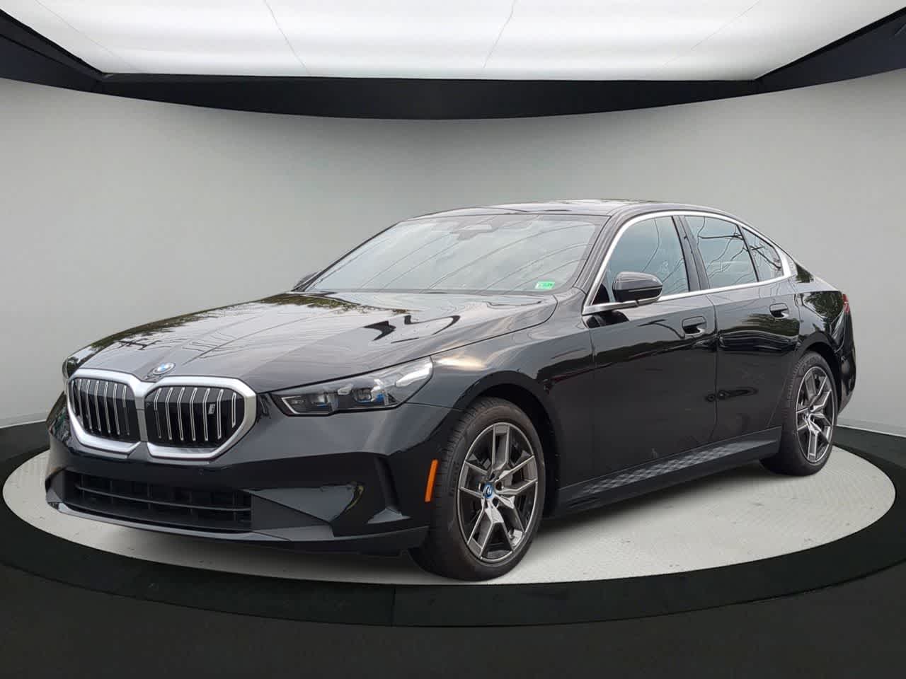 Thumbnail: 2025 BMW i5 - 4