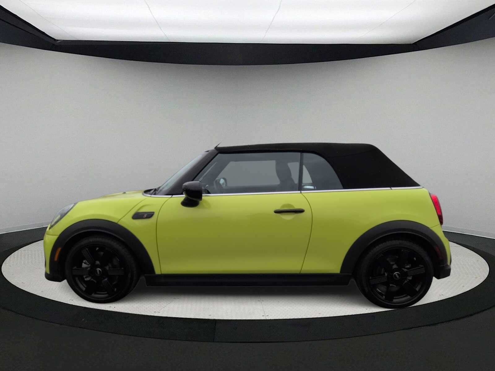 Thumbnail: 2024 MINI Cooper Convertible - 5