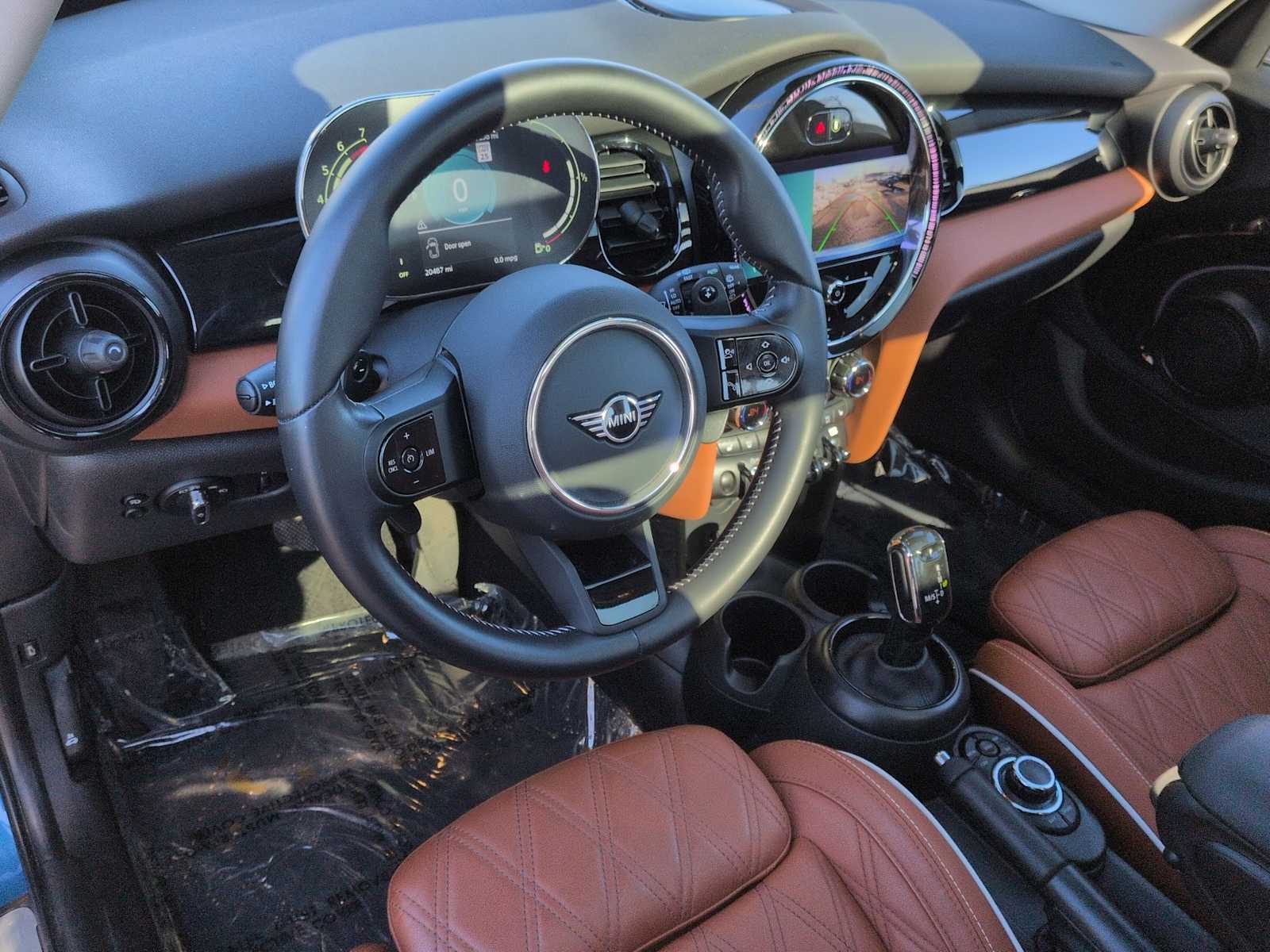 Thumbnail: 2023 MINI Cooper Hardtop - 10