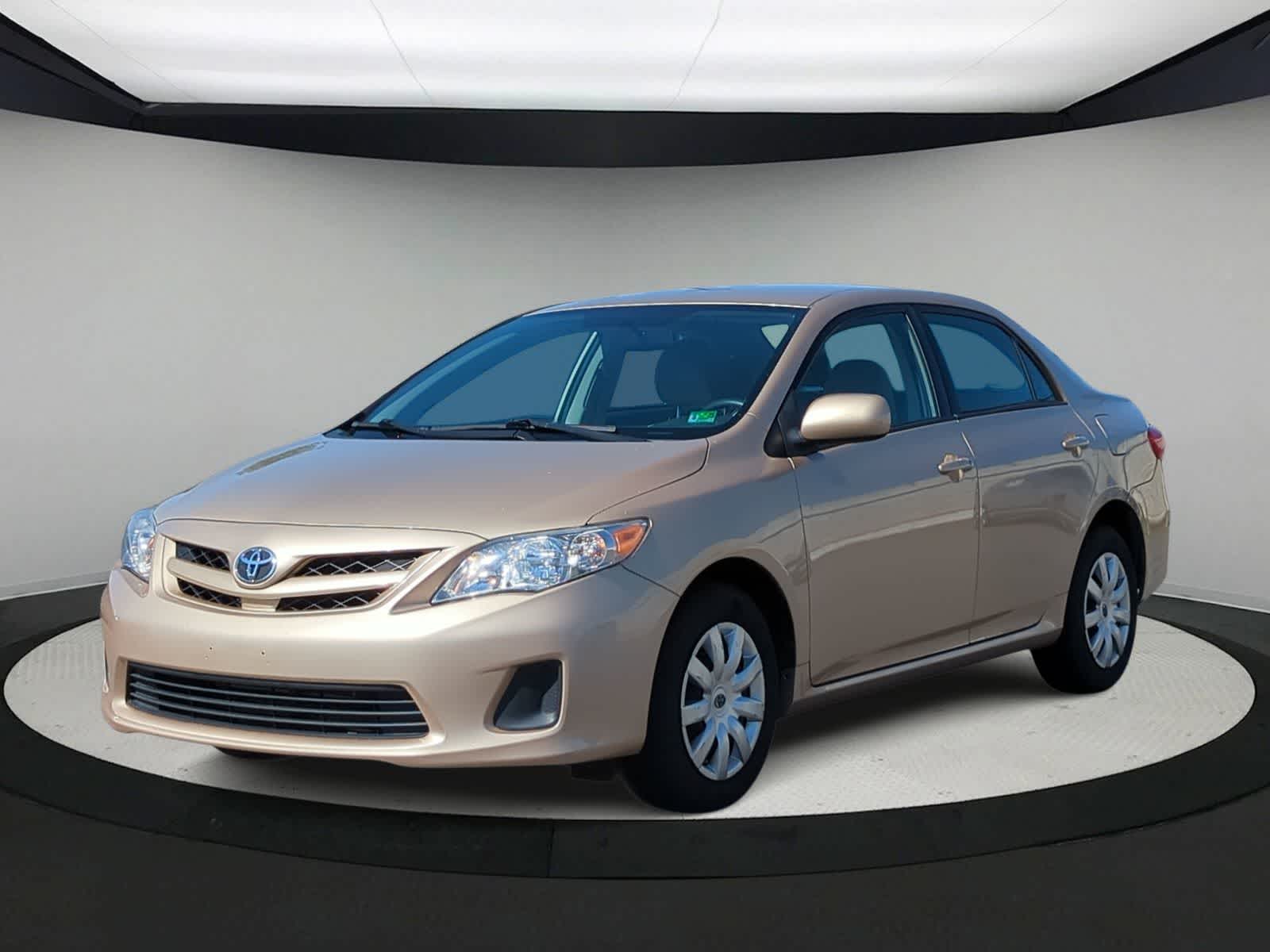 Thumbnail: 2011 Toyota Corolla - 4