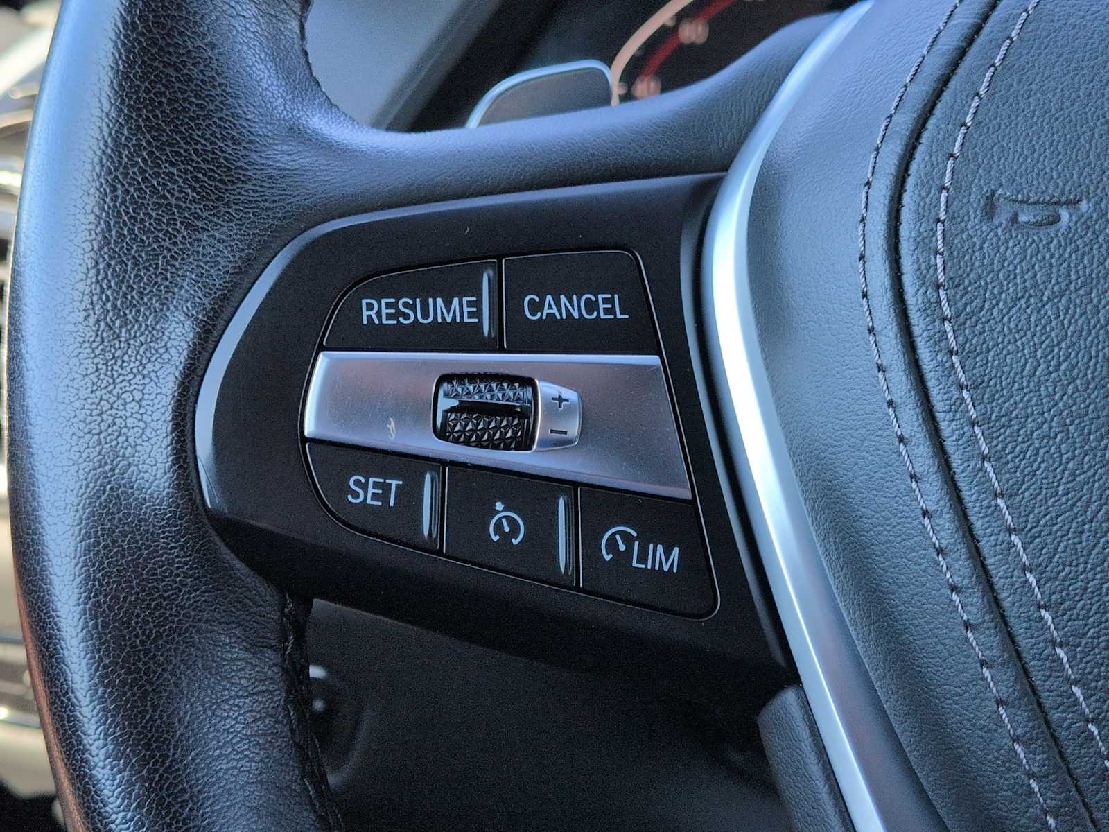 Thumbnail: 2023 BMW X5 - 26