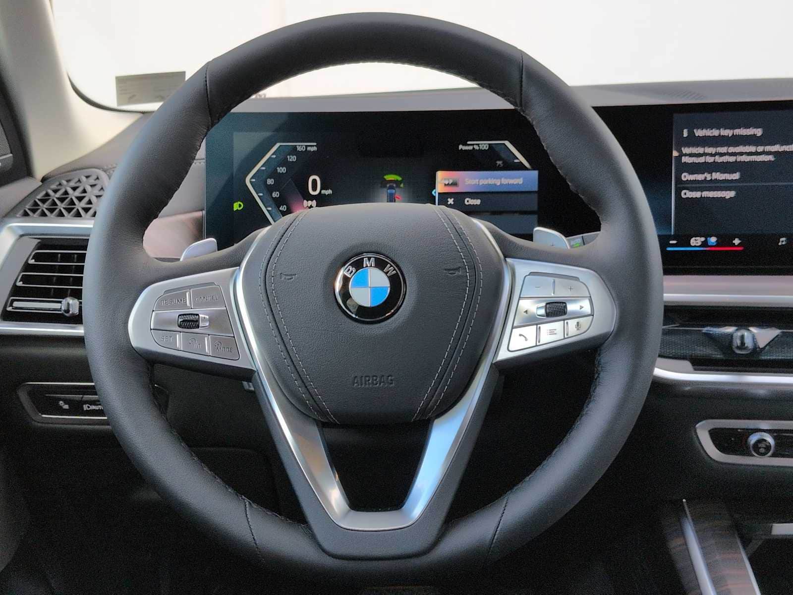 Thumbnail: 2026 BMW X7 - 25