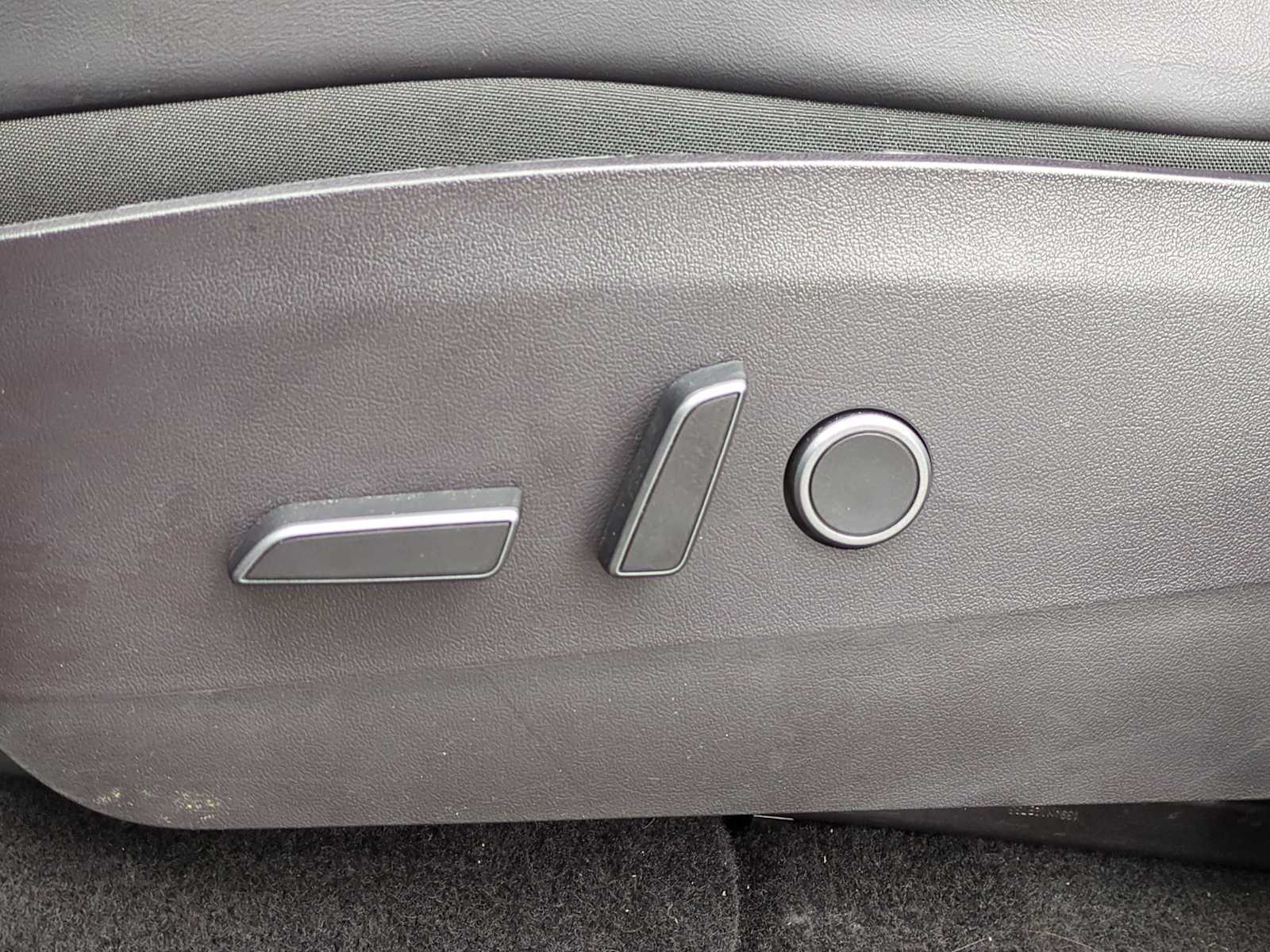 Thumbnail: 2021 Tesla Model Y - 16