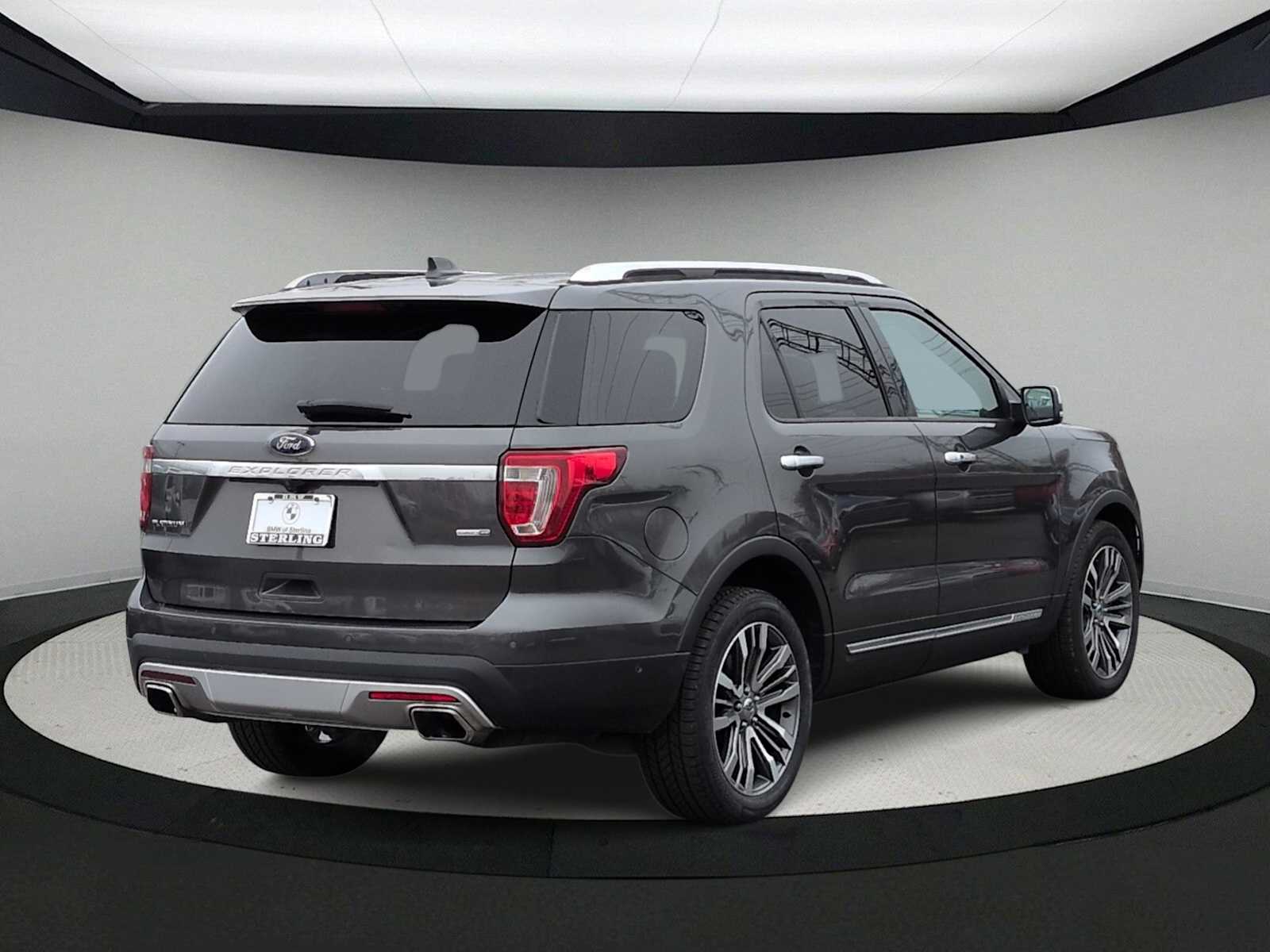 Thumbnail: 2017 Ford Explorer - 8
