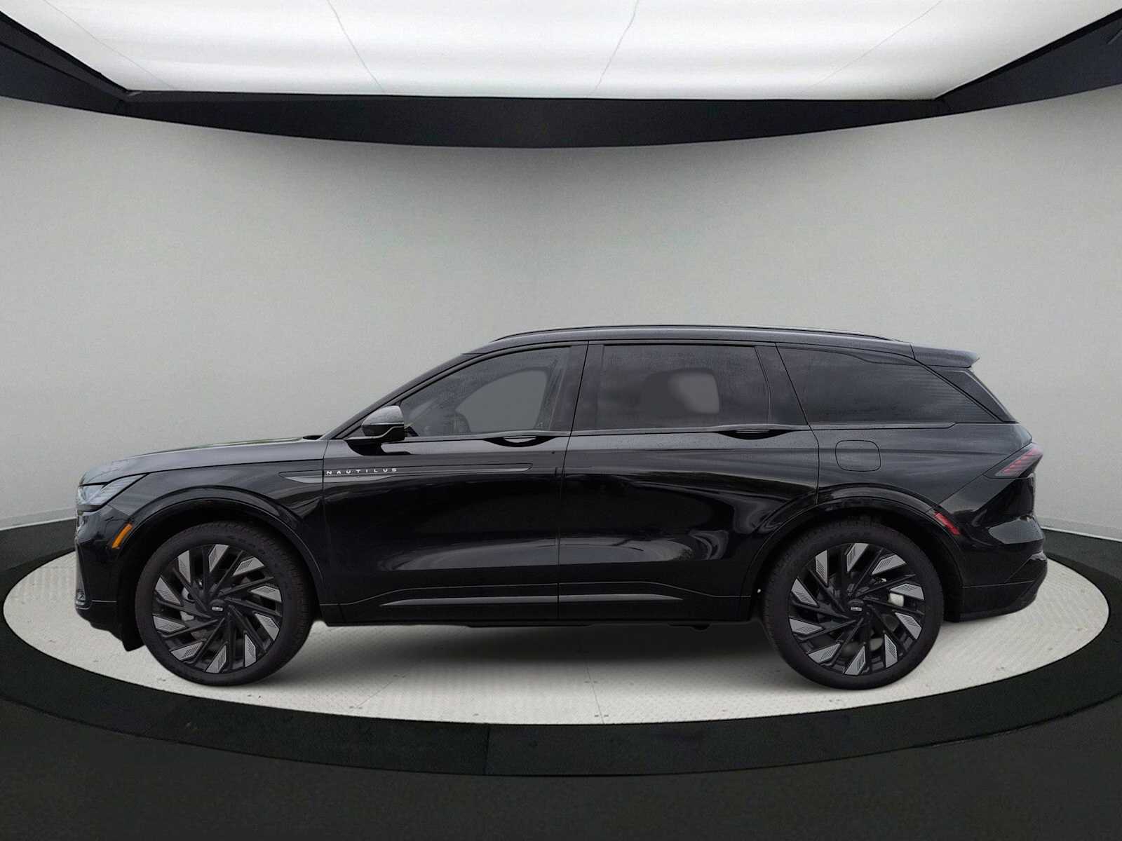 Thumbnail: 2026 Lincoln Nautilus - 5