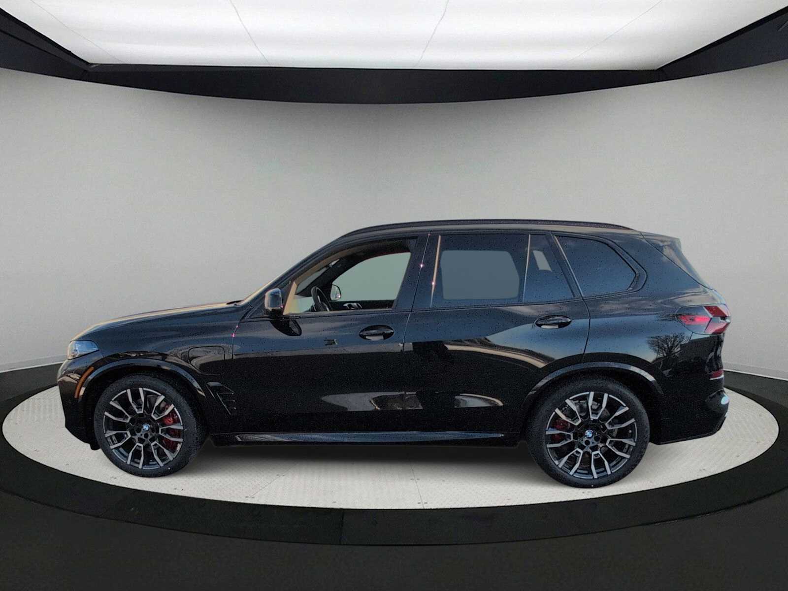 Thumbnail: 2026 BMW X5 - 5