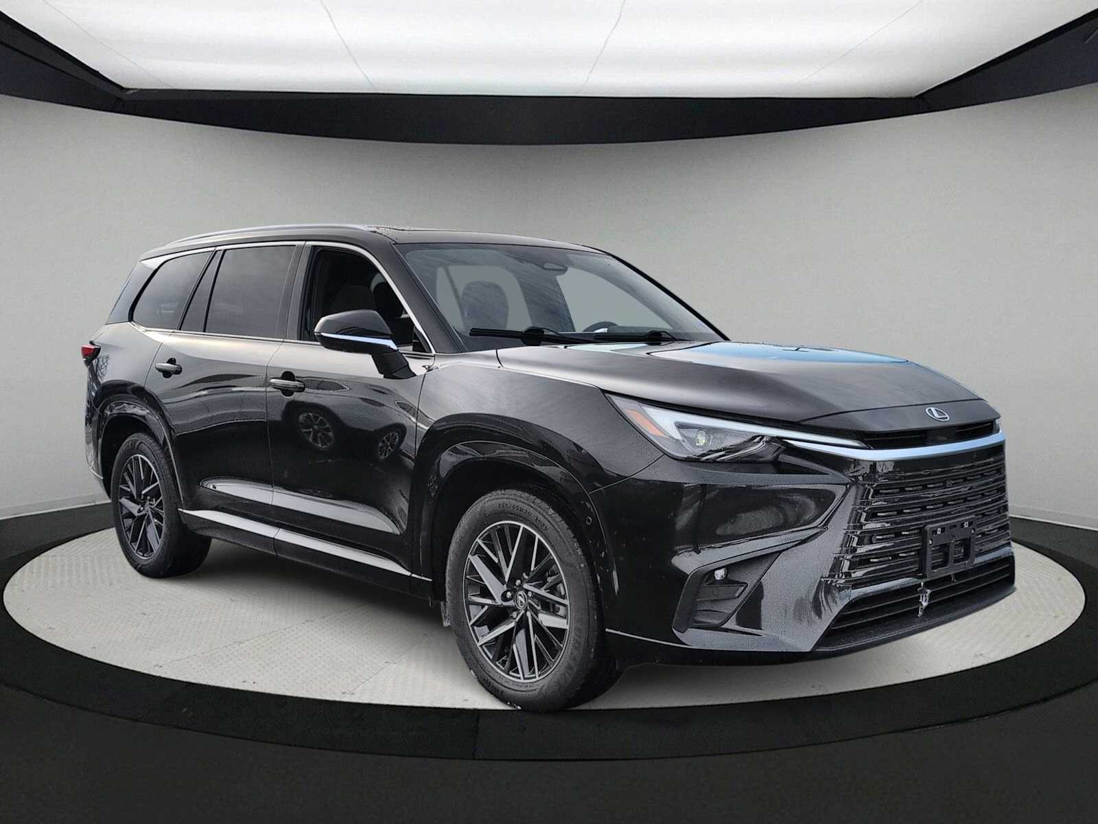 Thumbnail: 2025 Lexus TX - 2