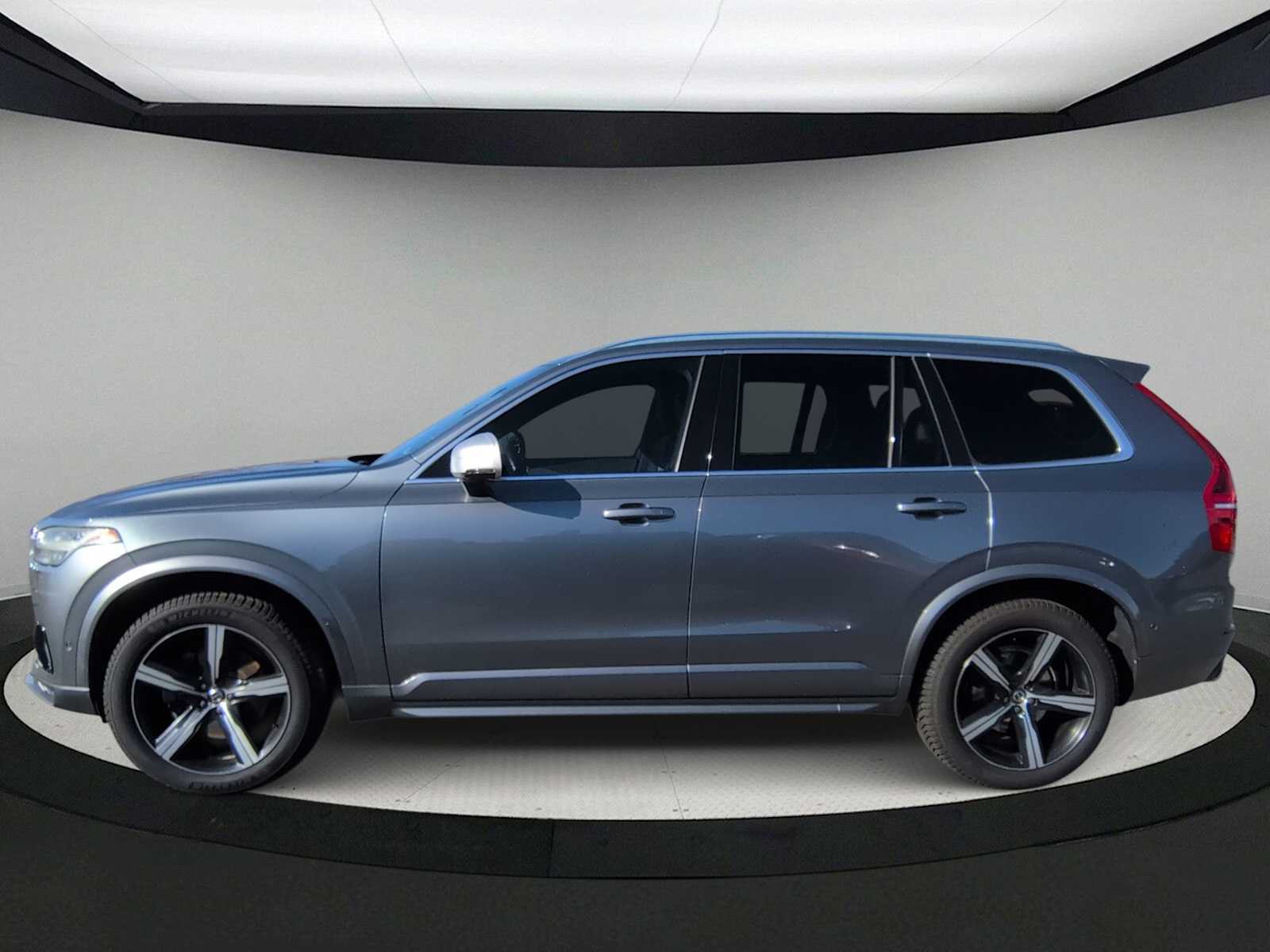 Thumbnail: 2017 Volvo XC90 - 5