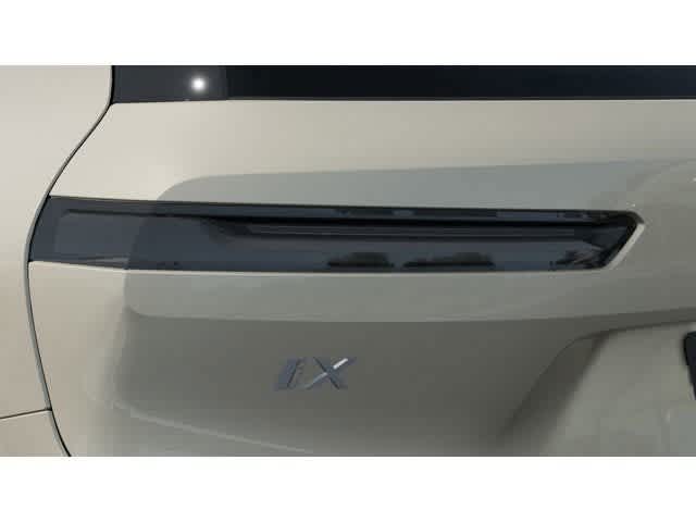 Thumbnail: 2026 BMW iX - 8