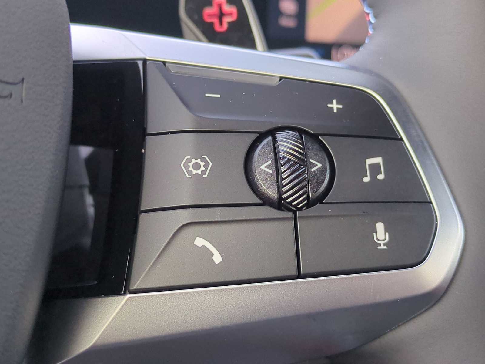 Thumbnail: 2025 BMW 2 Series - 27