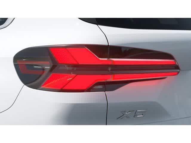 Thumbnail: 2026 BMW X5 - 8