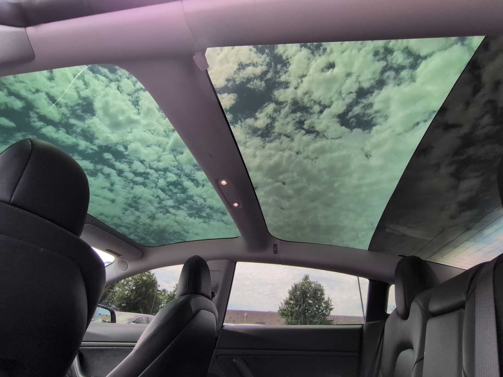 Thumbnail: 2019 Tesla Model 3 - 22