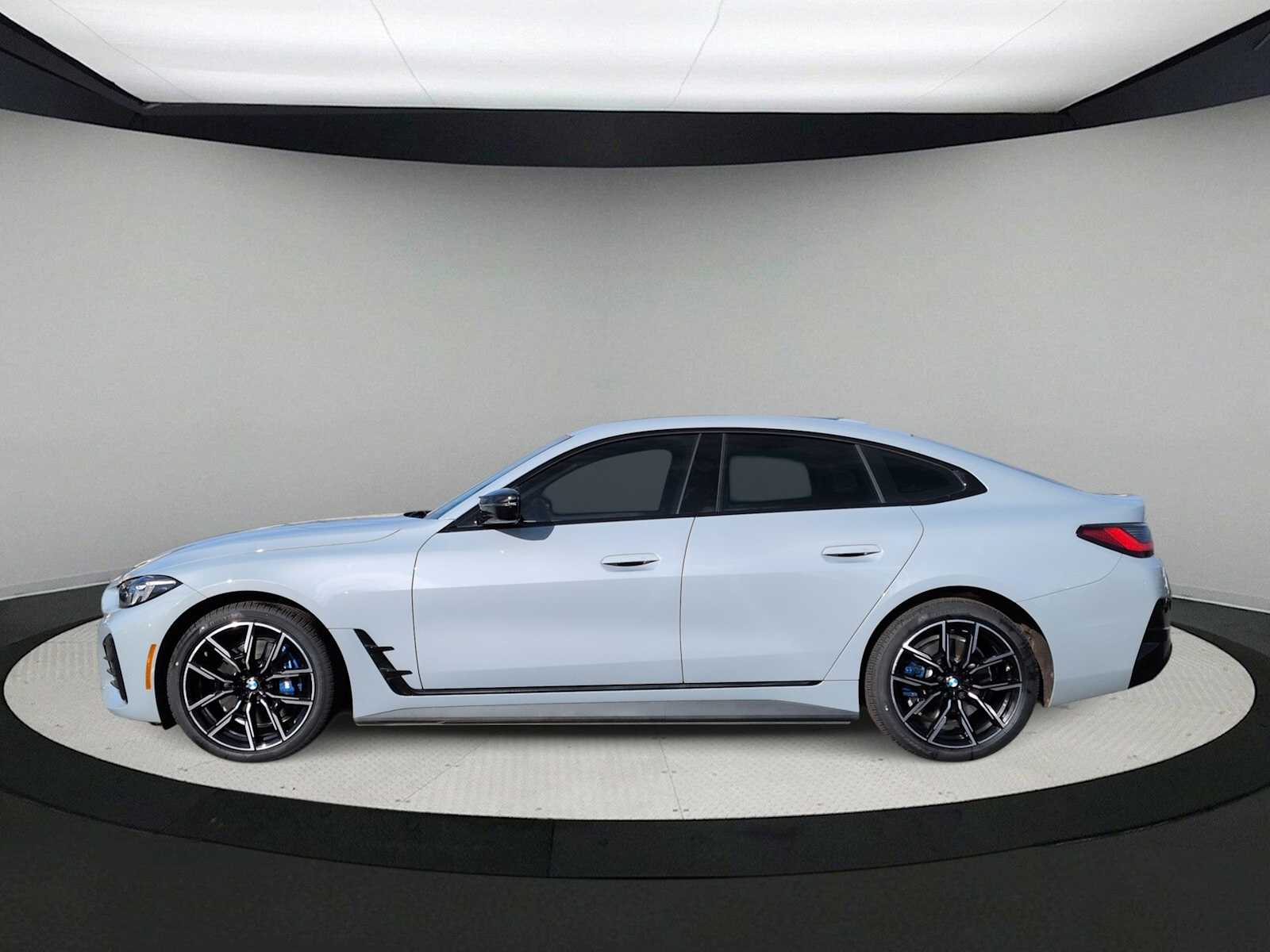 Thumbnail: 2025 BMW i4 - 5