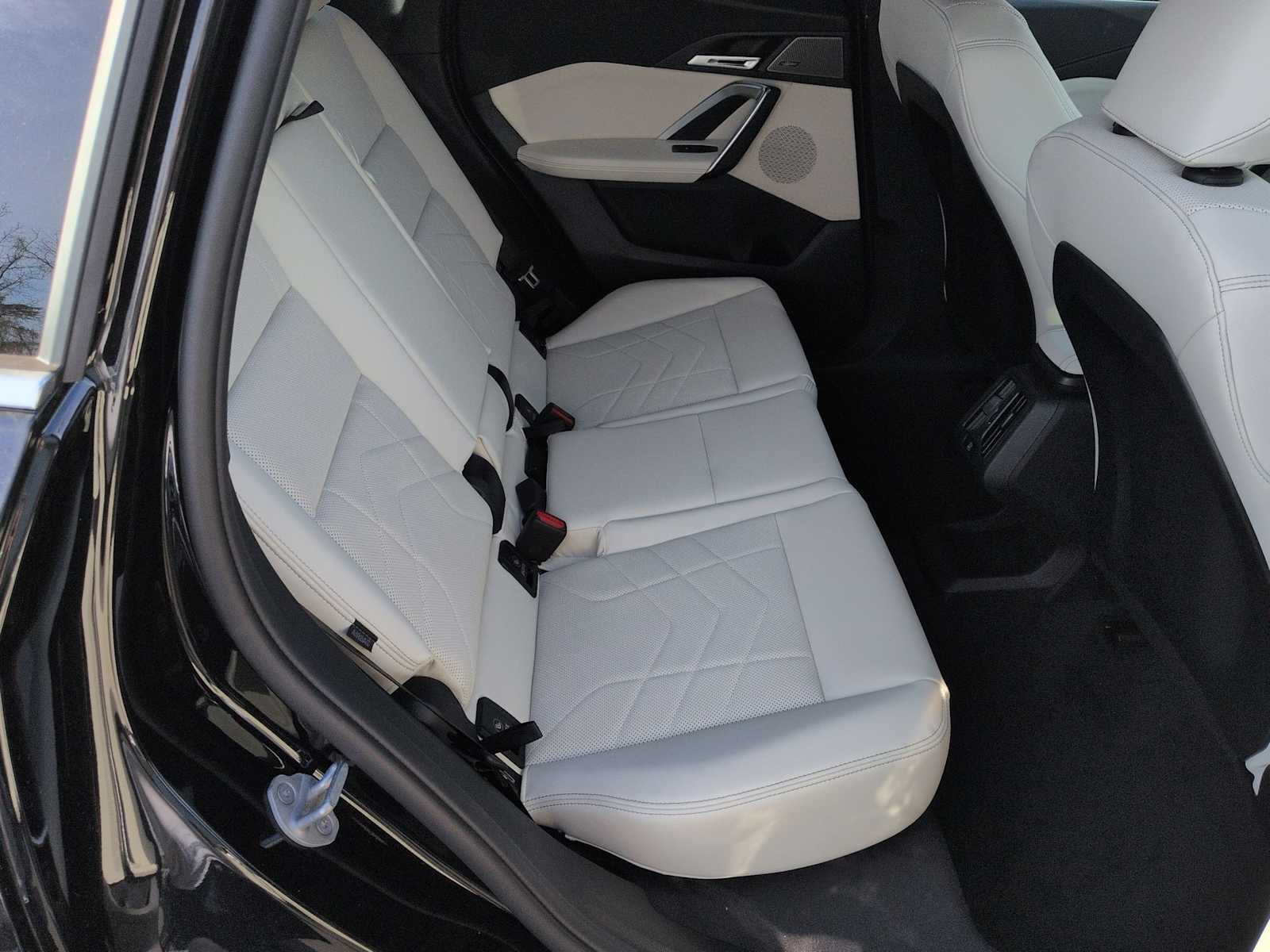 Thumbnail: 2026 BMW X1 - 22