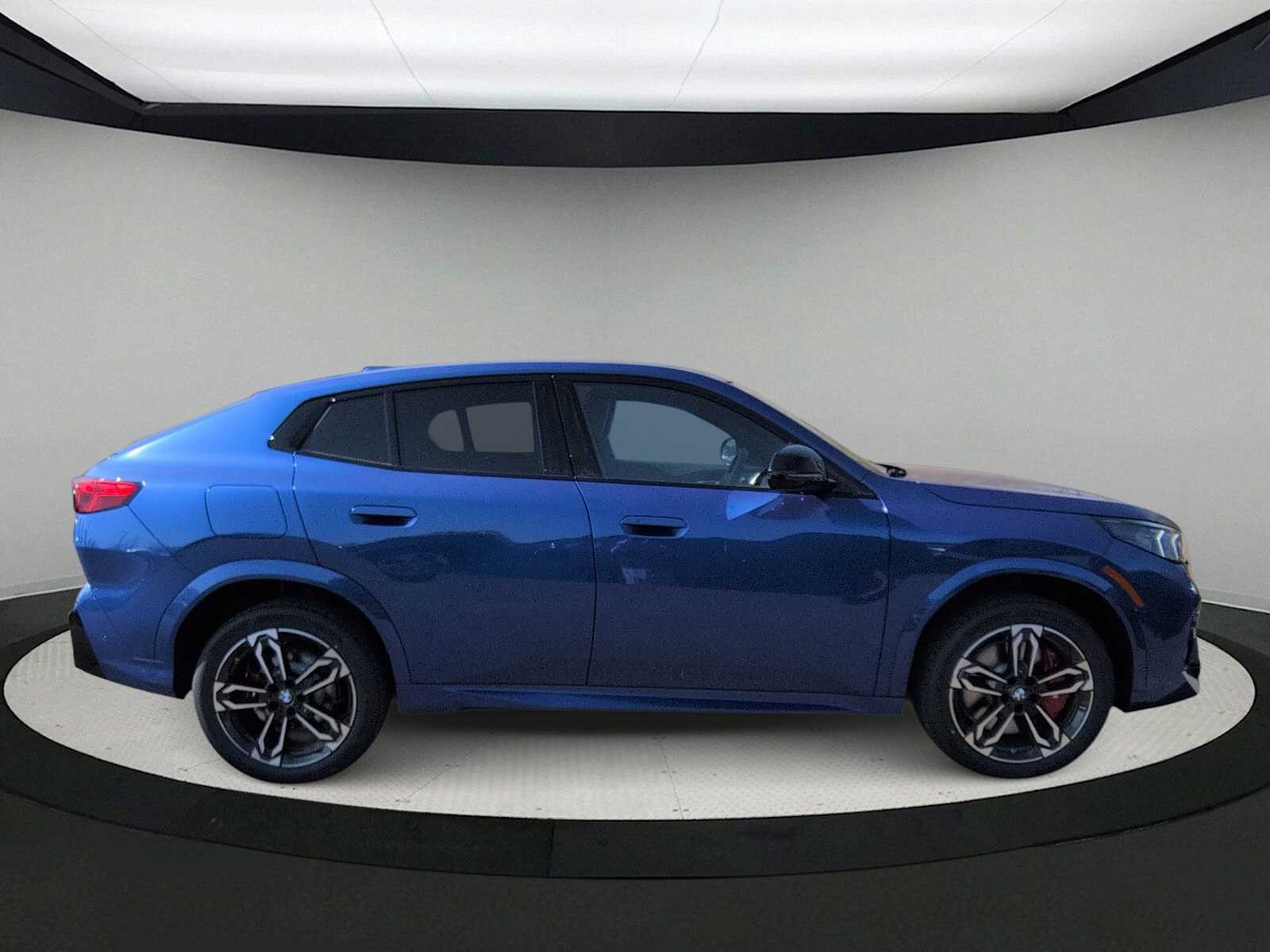 Thumbnail: 2026 BMW X2 - 9