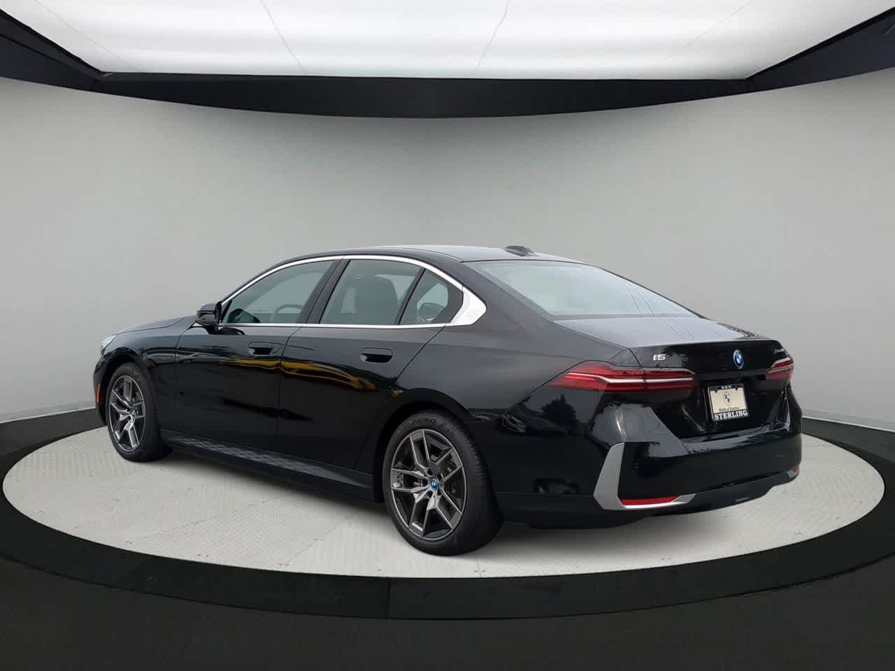 Thumbnail: 2025 BMW i5 - 6