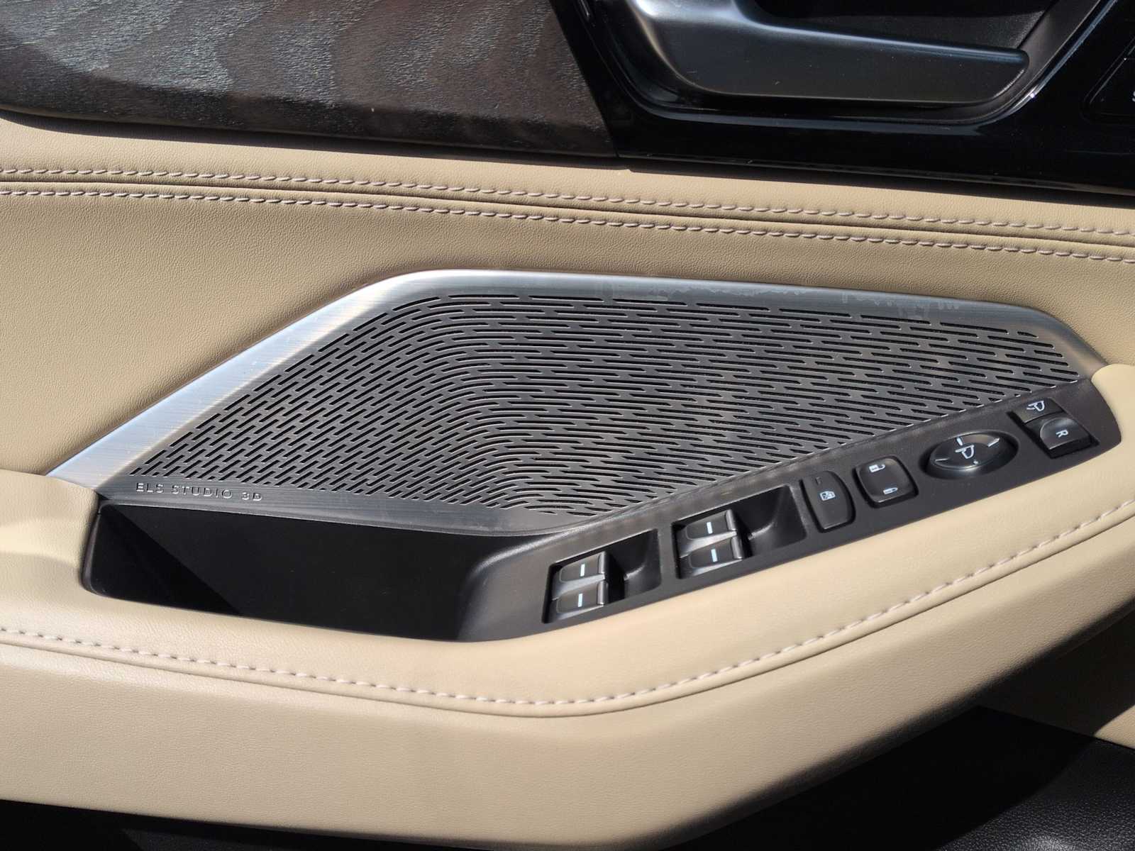 Thumbnail: 2022 Acura MDX - 33