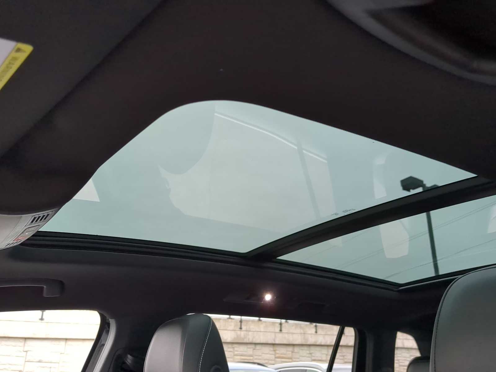 Thumbnail: 2024 Volkswagen Tiguan - 19