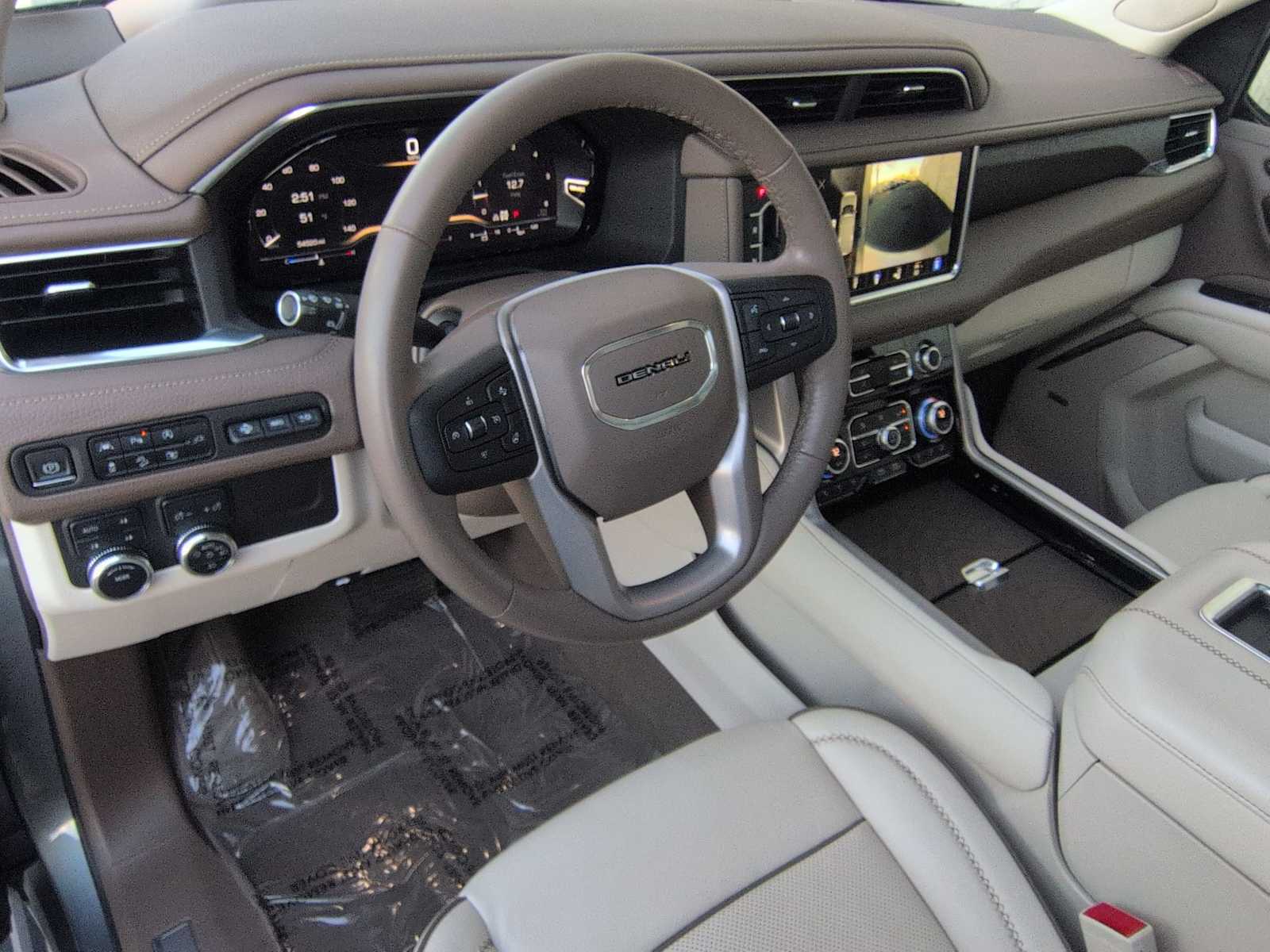 Thumbnail: 2022 GMC Yukon - 10