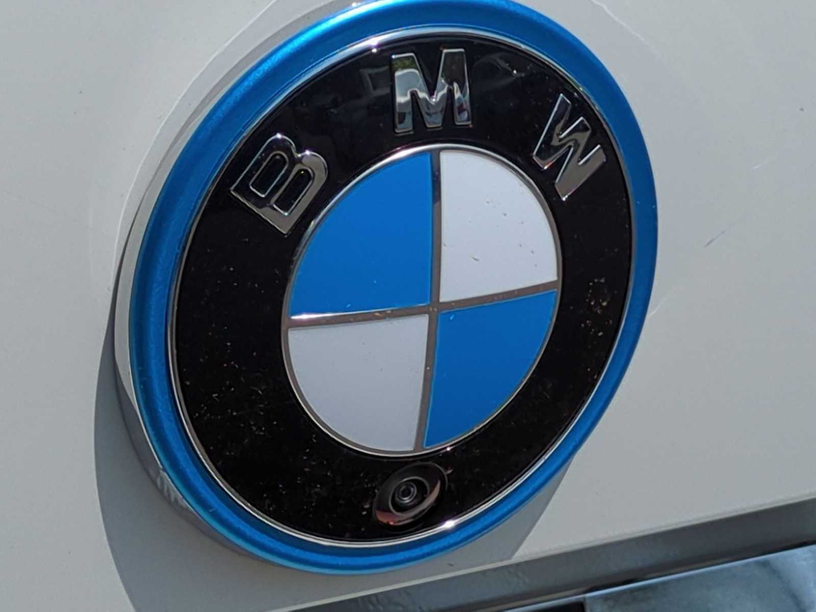 Thumbnail: 2025 BMW i4 - 12