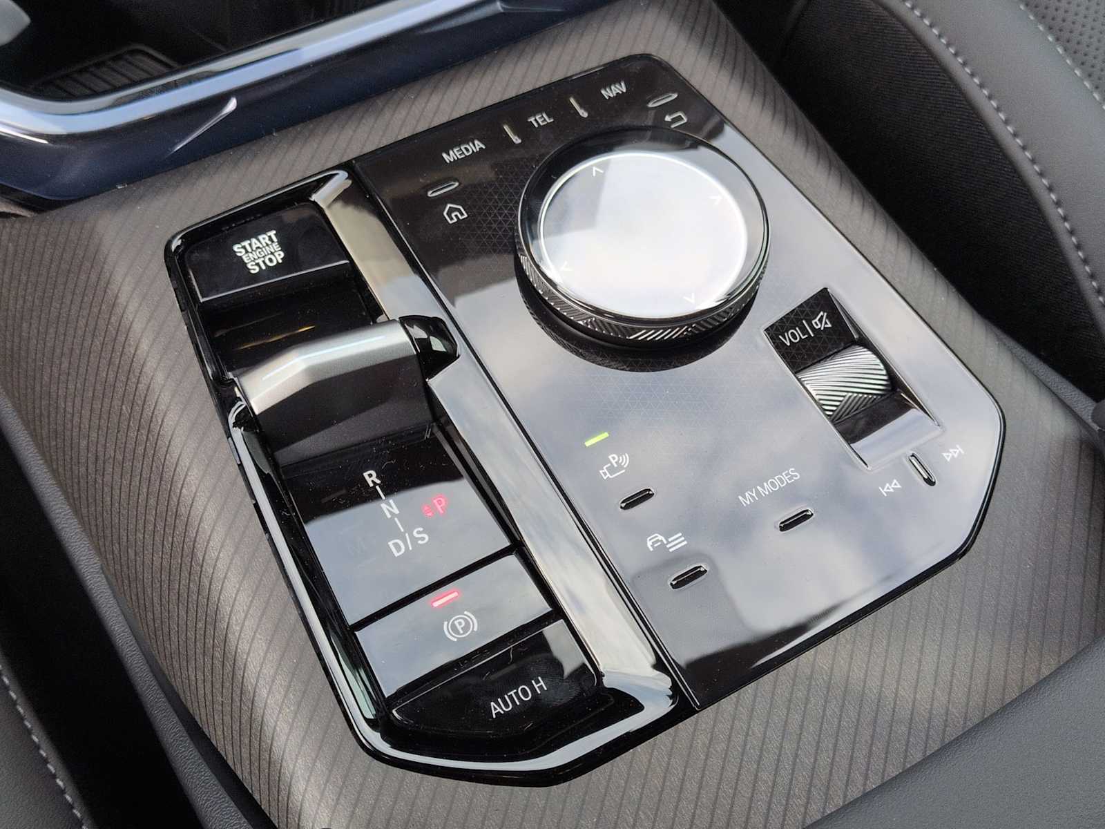 Thumbnail: 2026 BMW X3 - 33