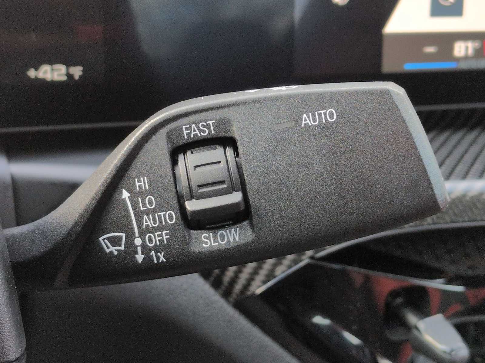 Thumbnail: 2025 BMW M4 - 25