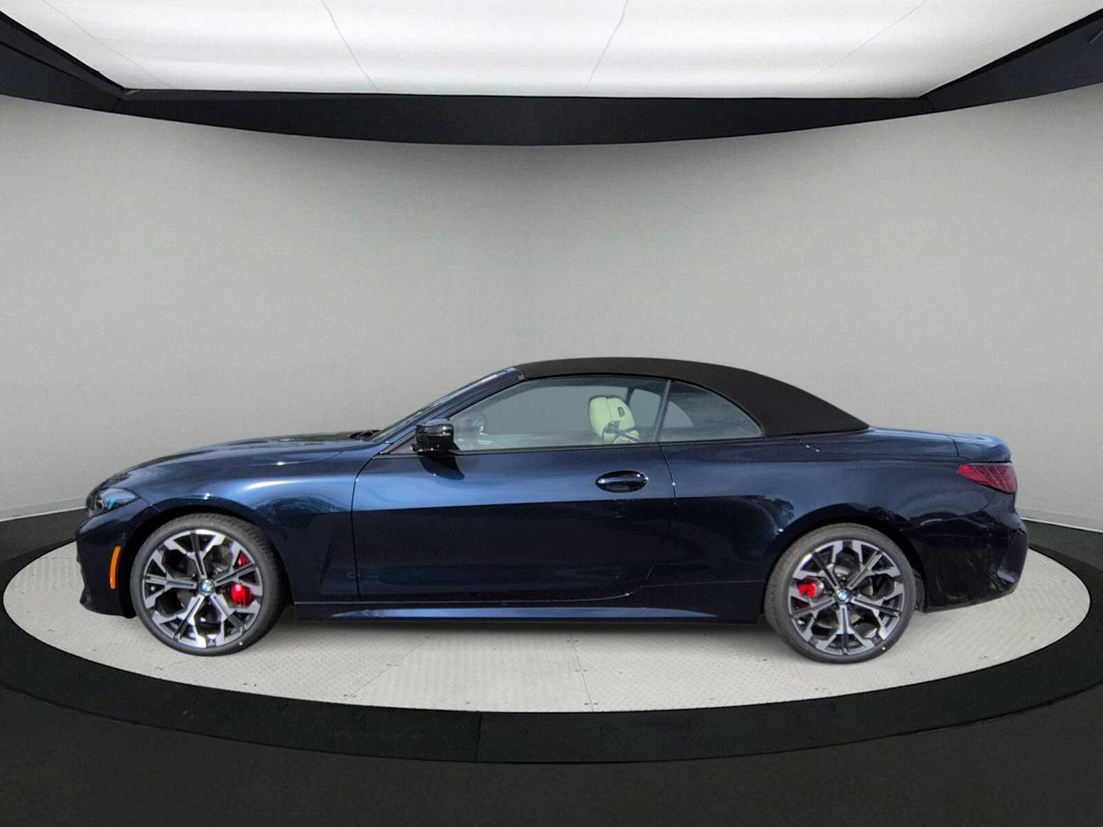 Thumbnail: 2027 BMW 4 Series - 5