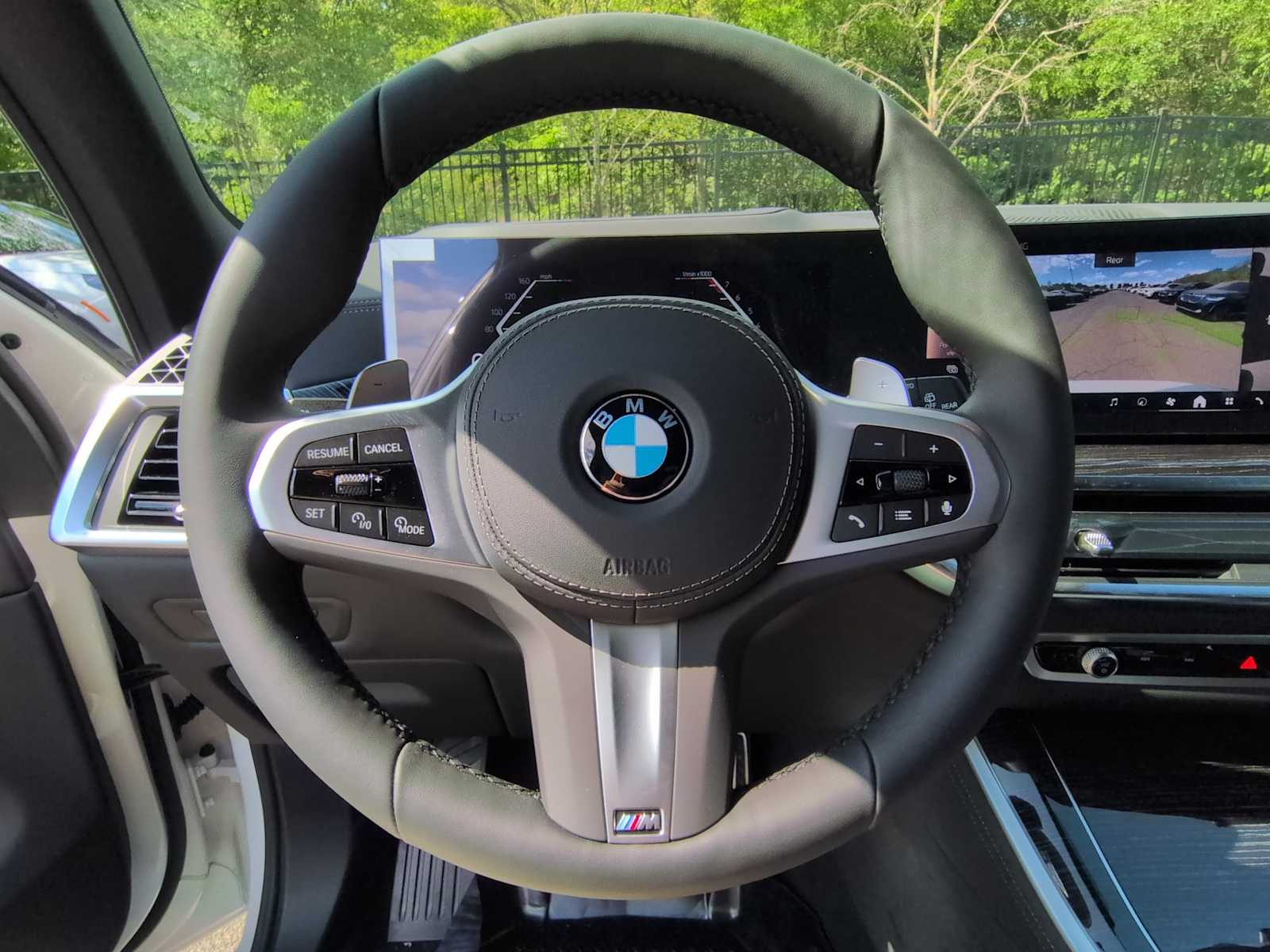 Thumbnail: 2026 BMW X5 - 25