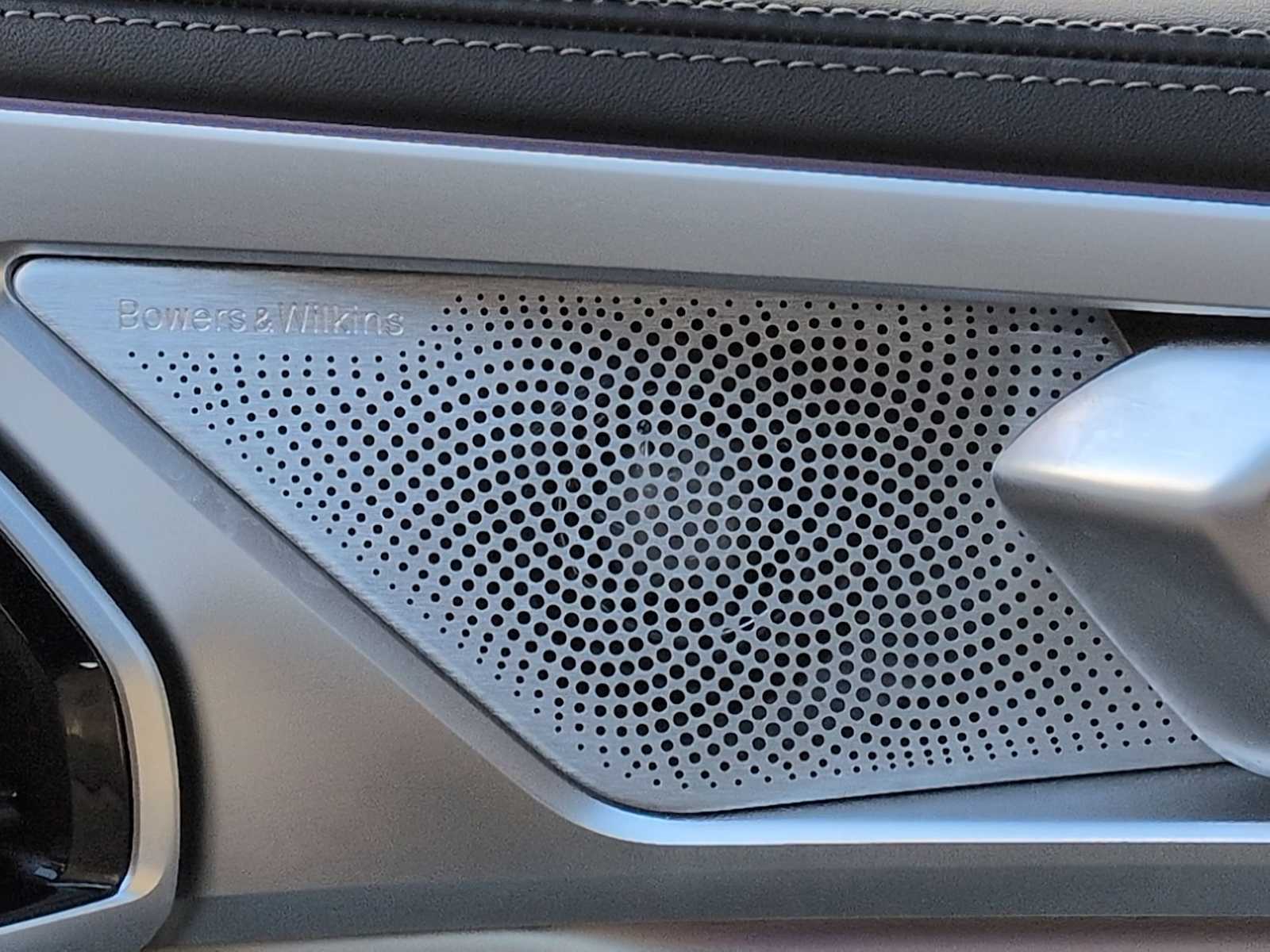 Thumbnail: 2024 BMW 8 Series - 32