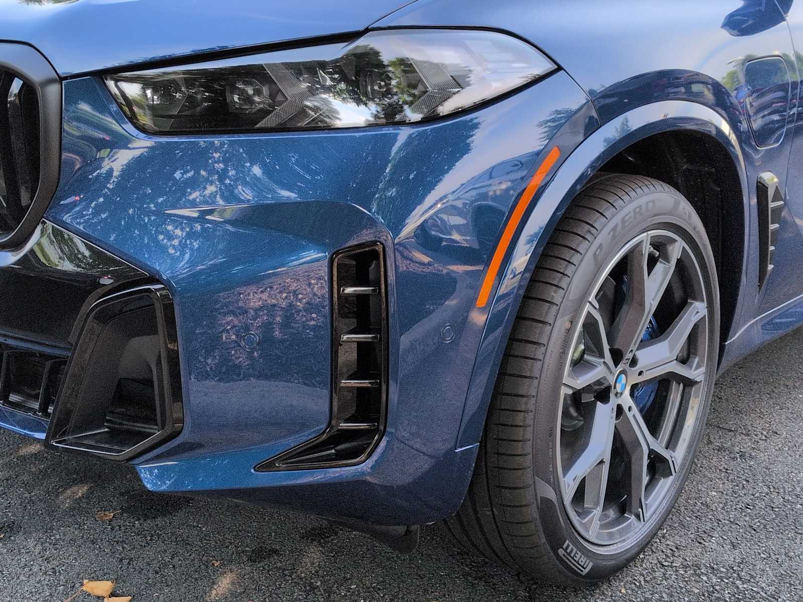 Thumbnail: 2026 BMW X5 - 11
