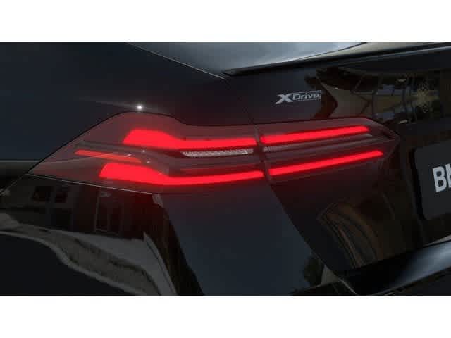 Thumbnail: 2026 BMW 5 Series - 8