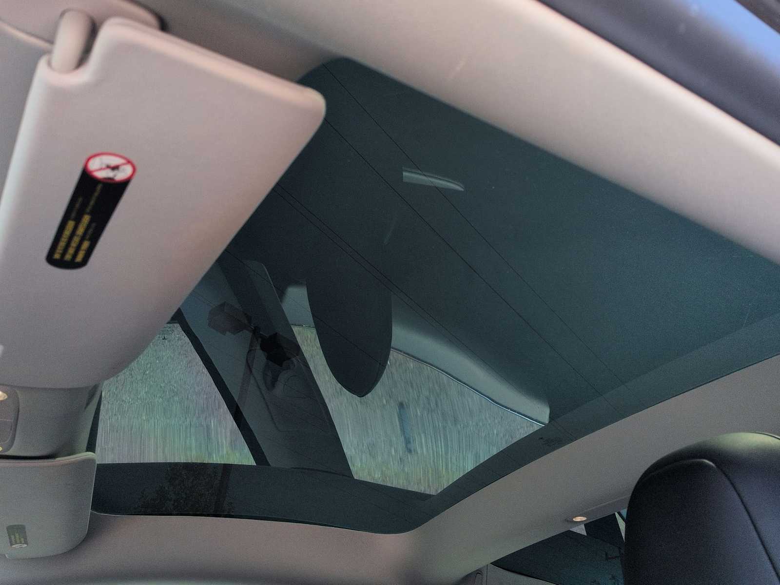 Thumbnail: 2022 Tesla Model 3 - 19