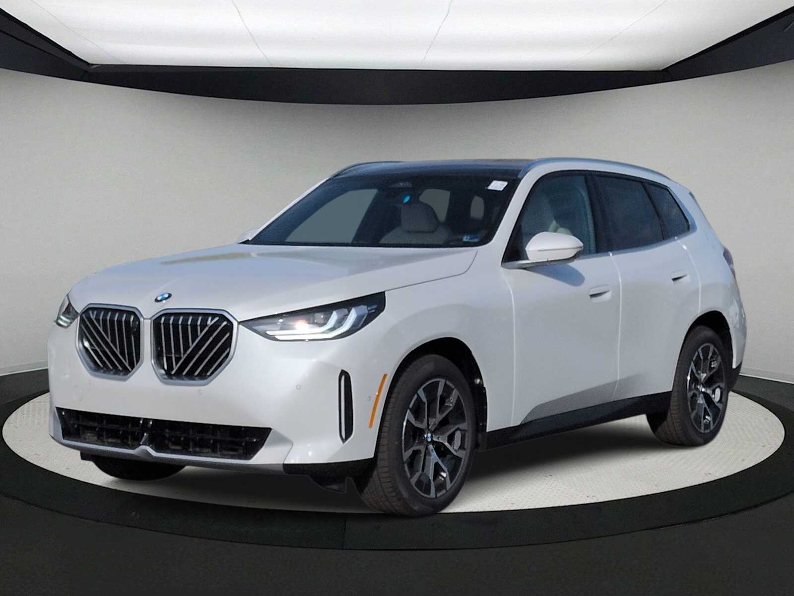 Thumbnail: 2026 BMW X3 - 4