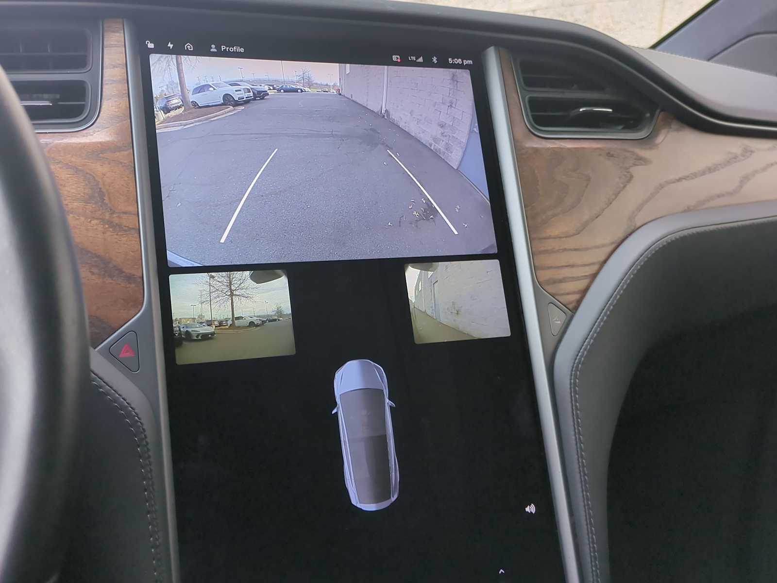 Thumbnail: 2019 Tesla Model X - 30