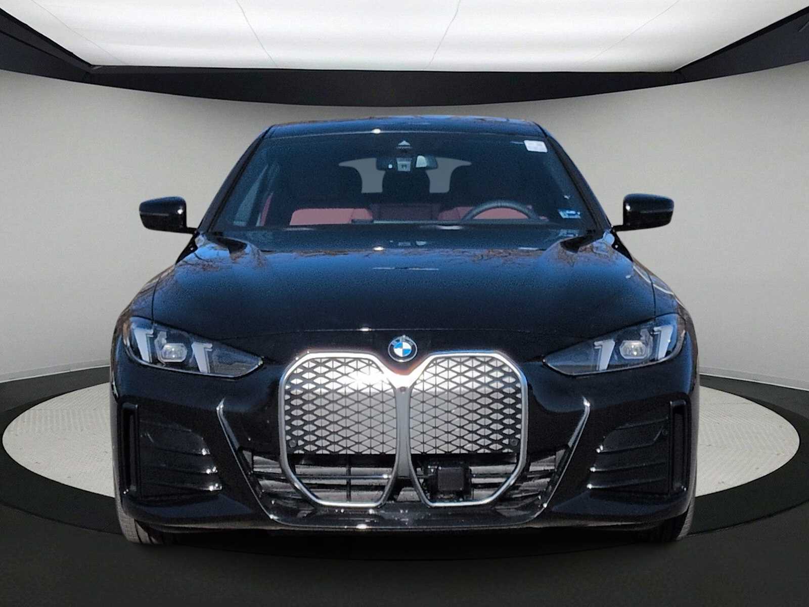 Thumbnail: 2026 BMW i4 - 3