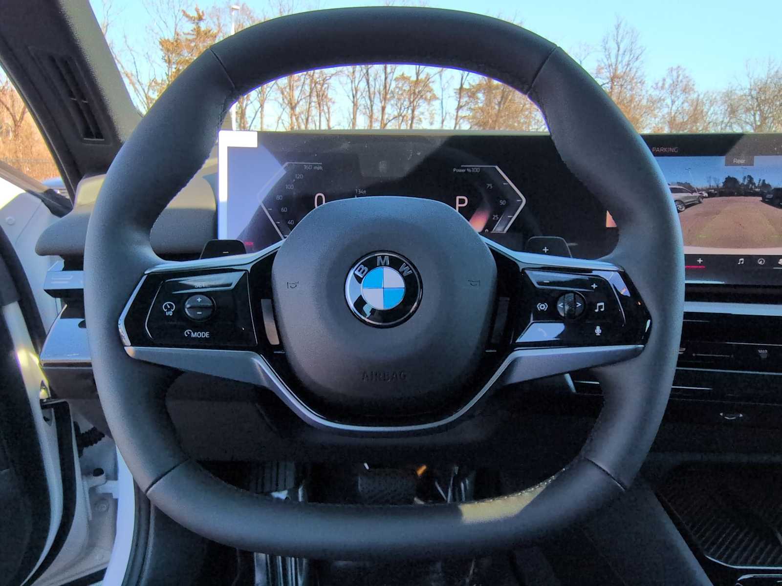 Thumbnail: 2026 BMW 5 Series - 25