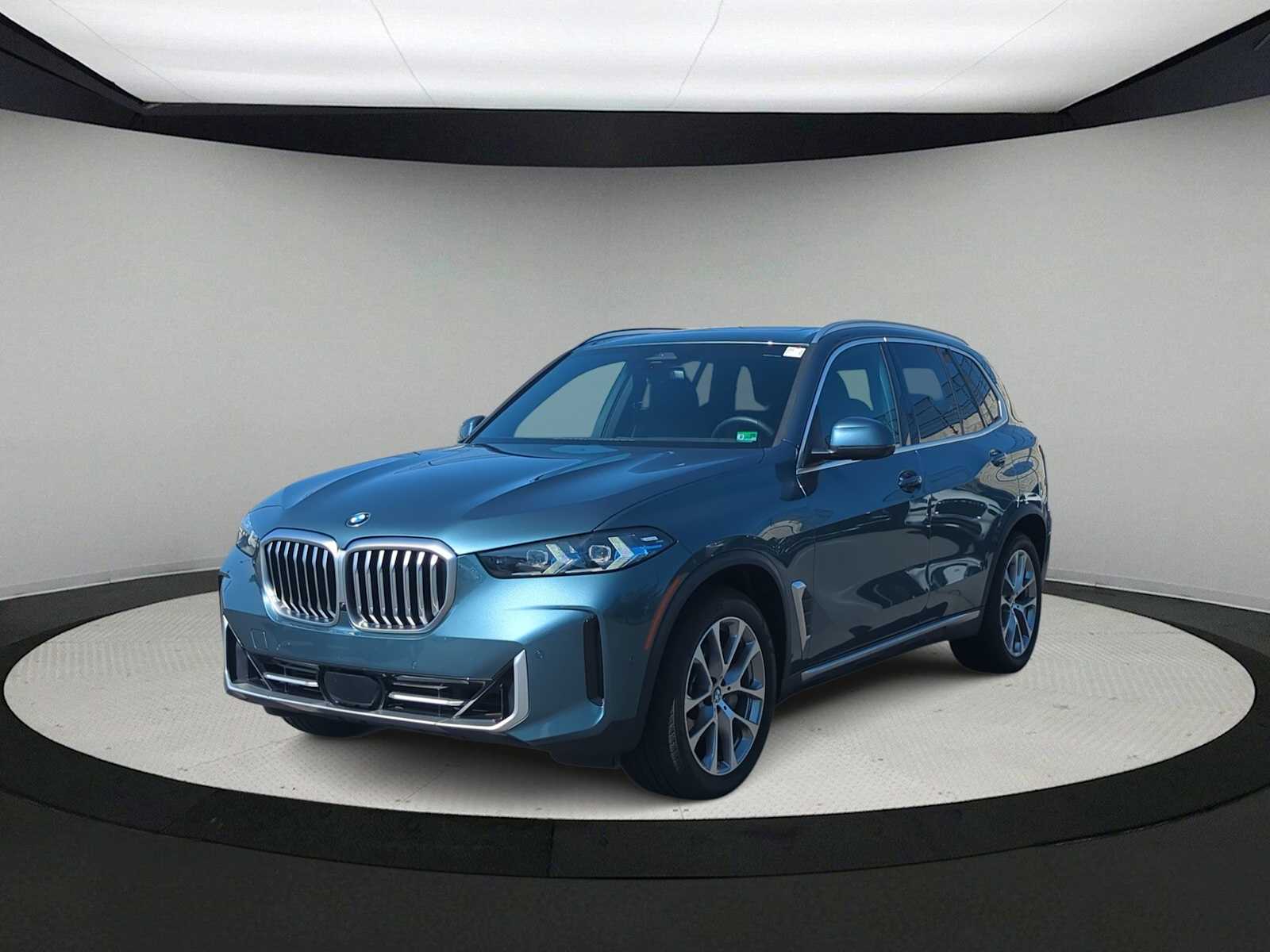Thumbnail: 2025 BMW X5 - 4
