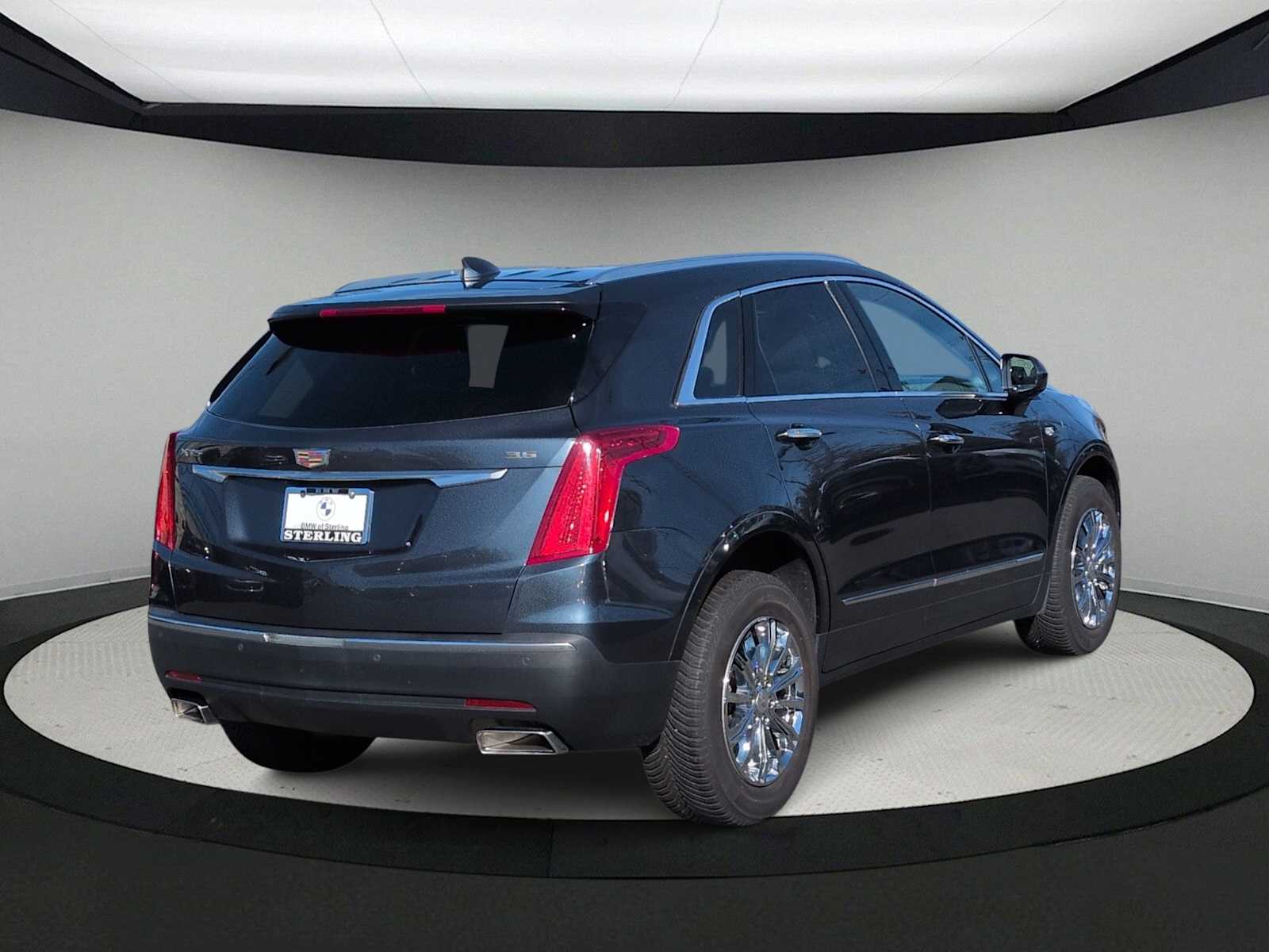 Thumbnail: 2019 Cadillac XT5 - 8