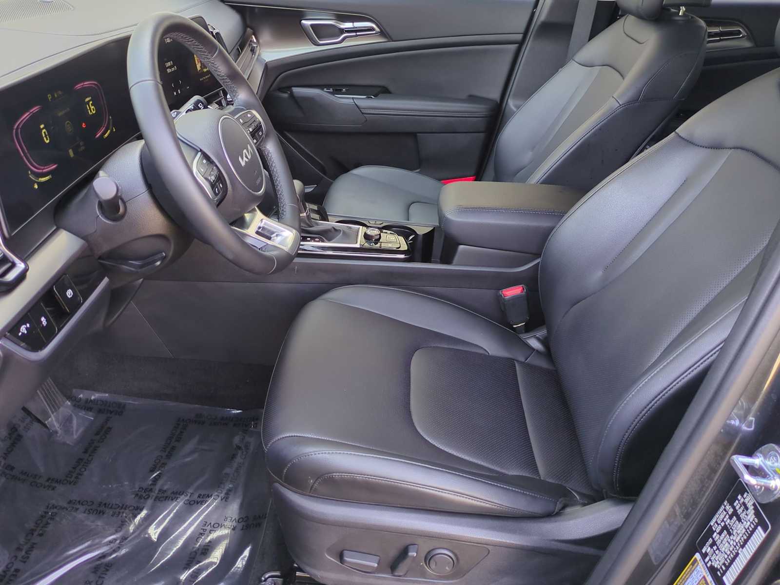 Thumbnail: 2023 Kia Sportage - 17