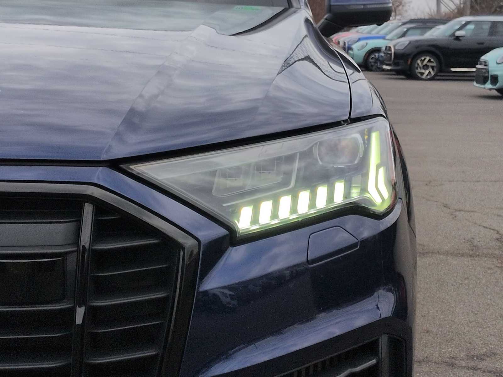 Thumbnail: 2020 Audi Q7 - 11