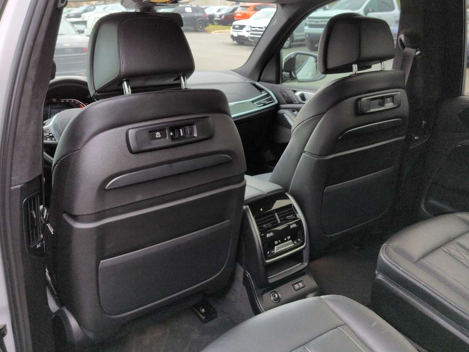 Thumbnail: 2022 BMW X7 - 19