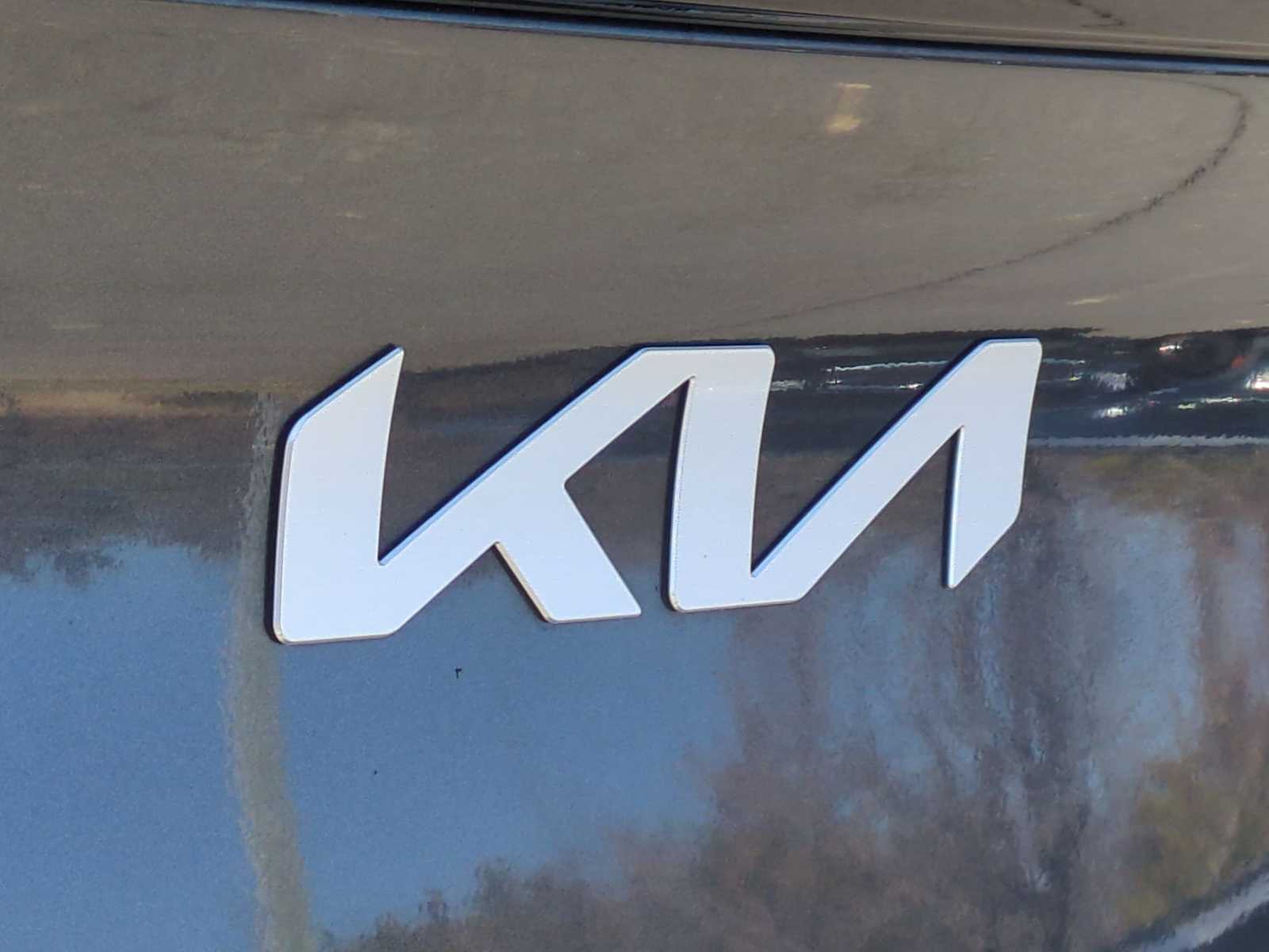 Thumbnail: 2023 Kia Sportage - 12