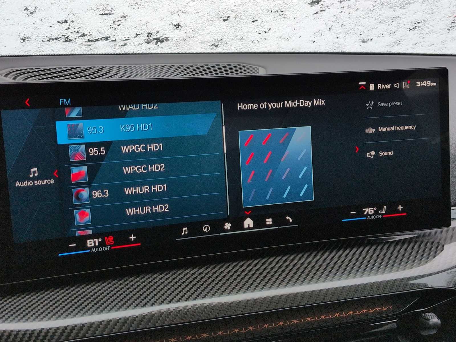 Thumbnail: 2025 BMW M3 - 30