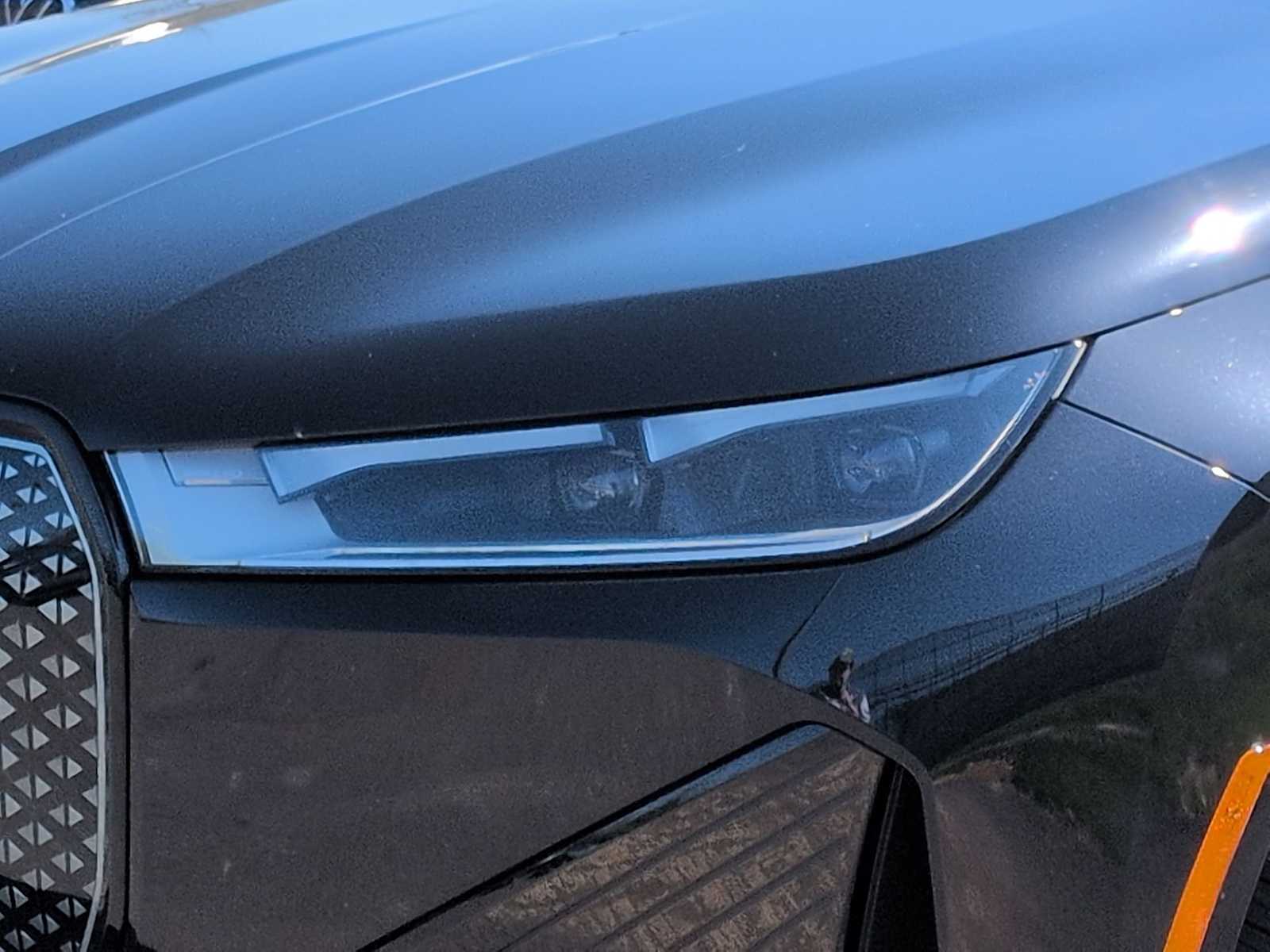 Thumbnail: 2024 BMW iX - 11