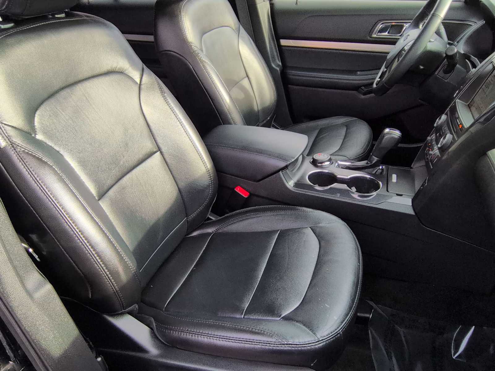 Thumbnail: 2018 Ford Explorer - 22