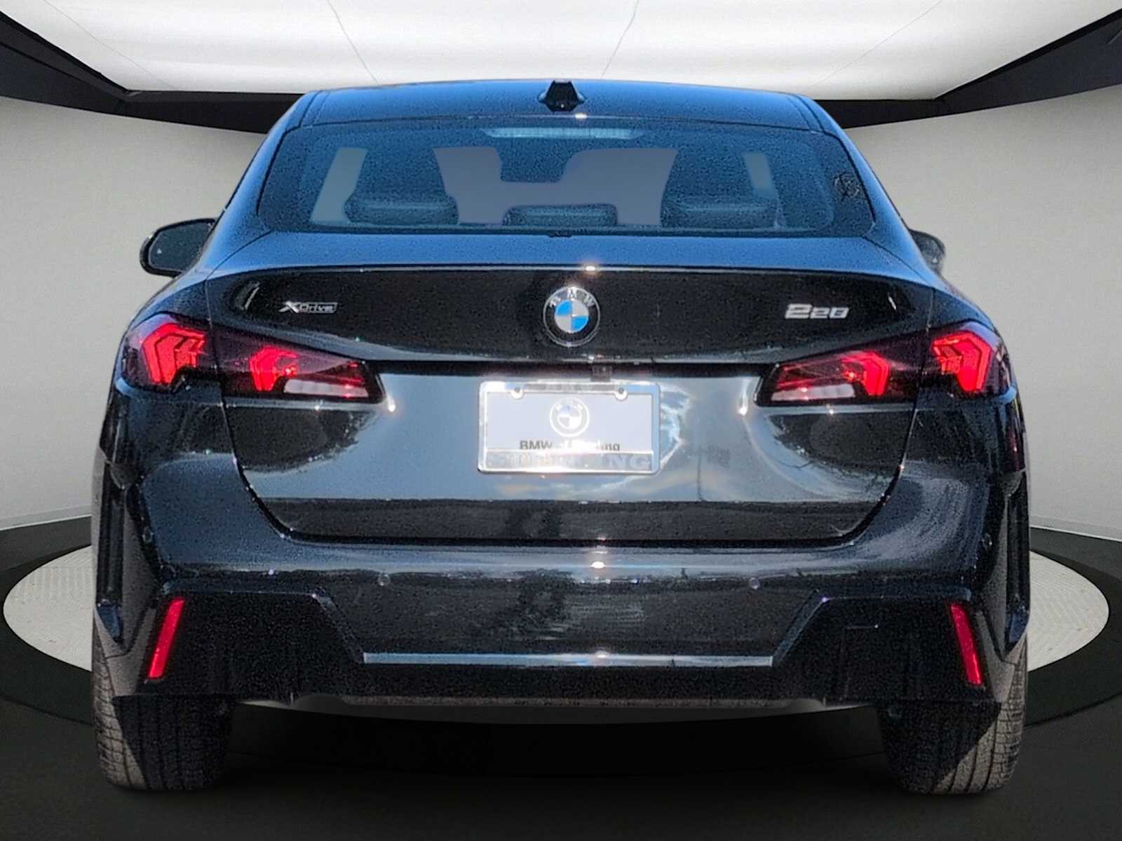 Thumbnail: 2025 BMW 2 Series - 7