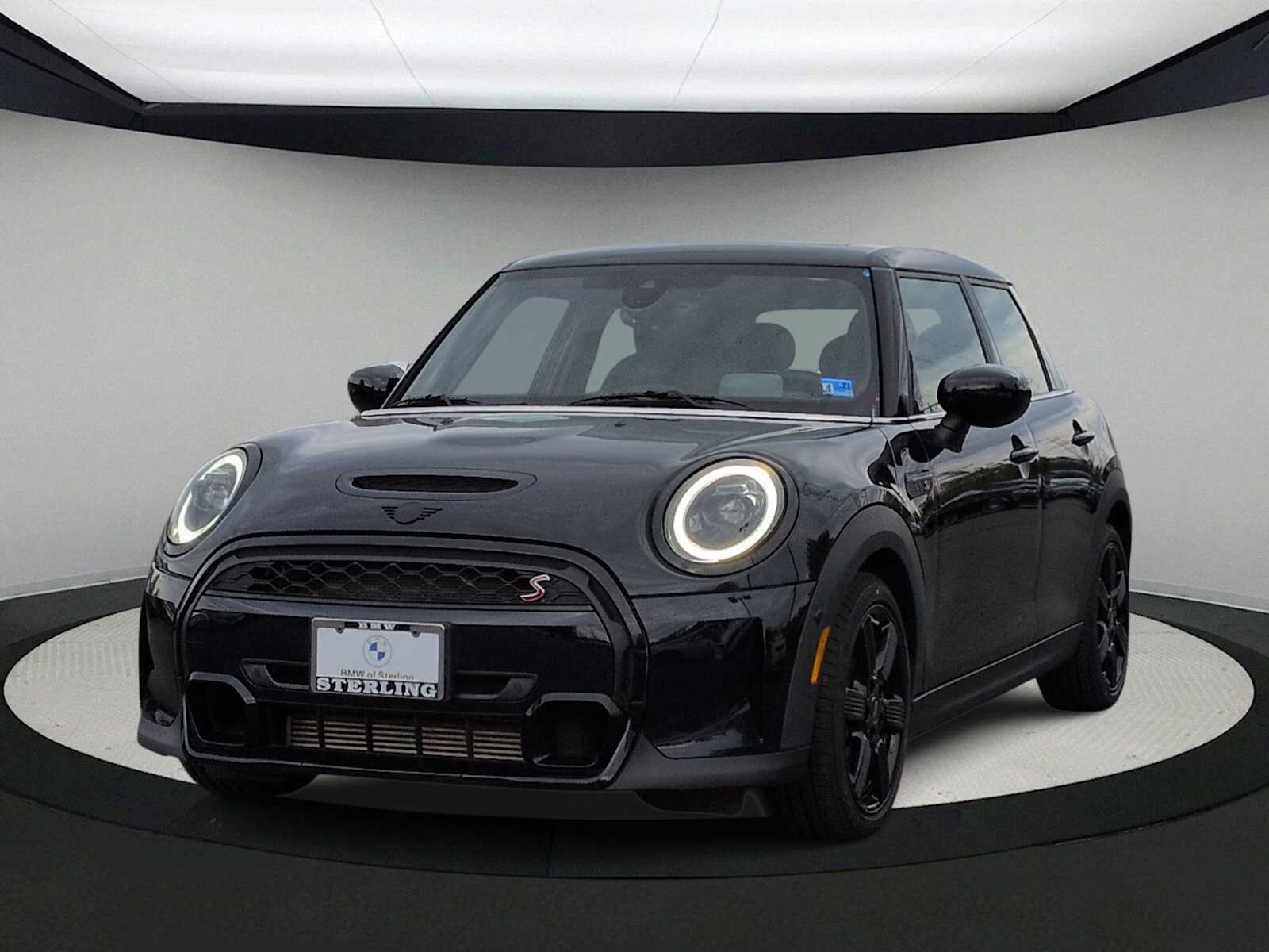 Thumbnail: 2024 MINI Cooper Hardtop - 4