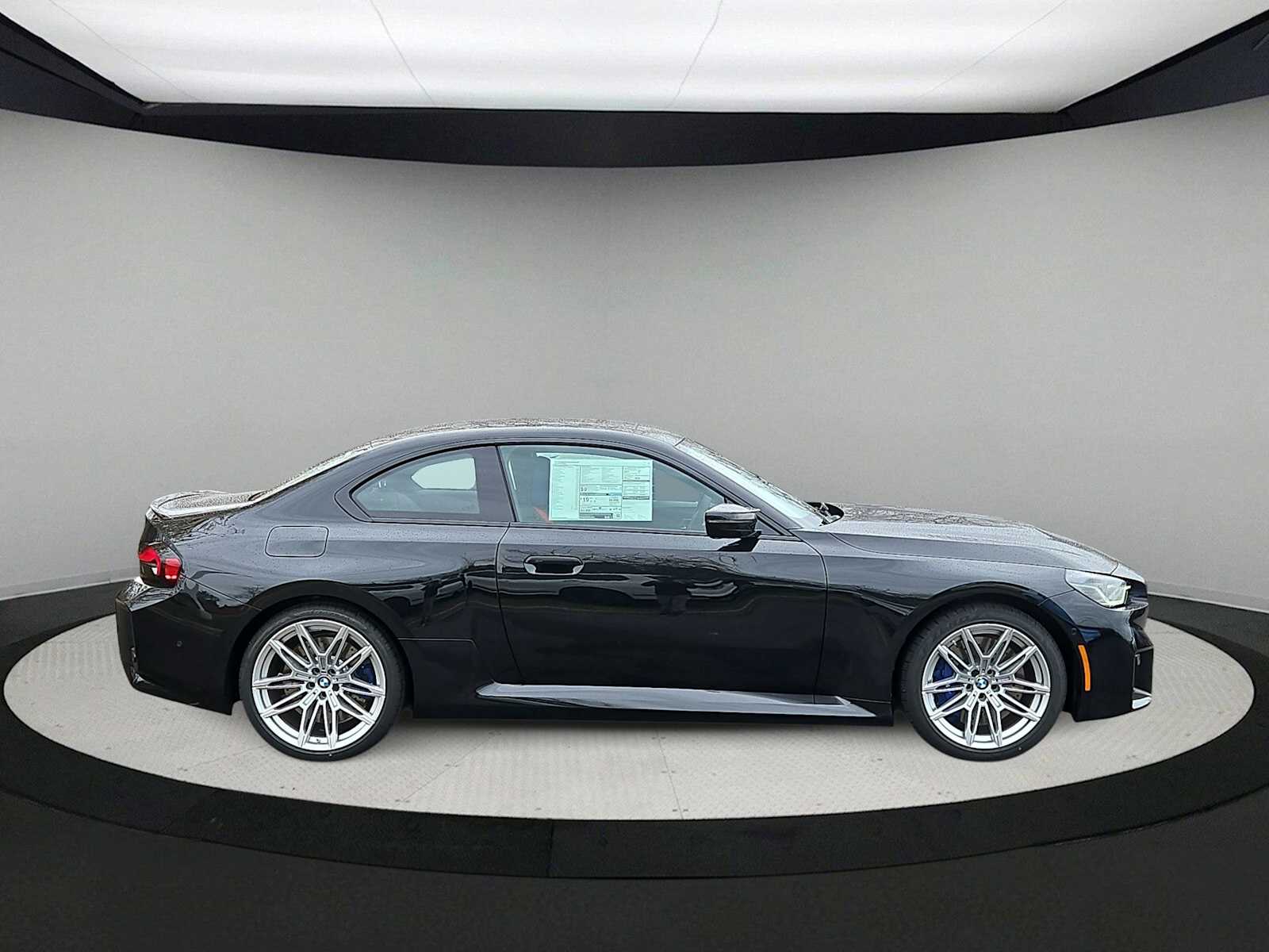 Thumbnail: 2026 BMW M2 - 3