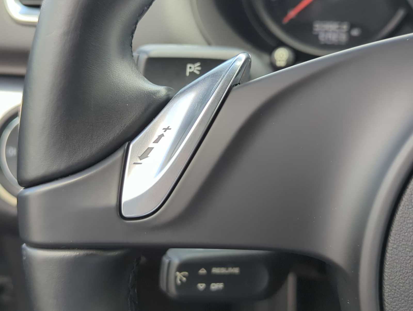 Thumbnail: 2014 Porsche Boxster - 22